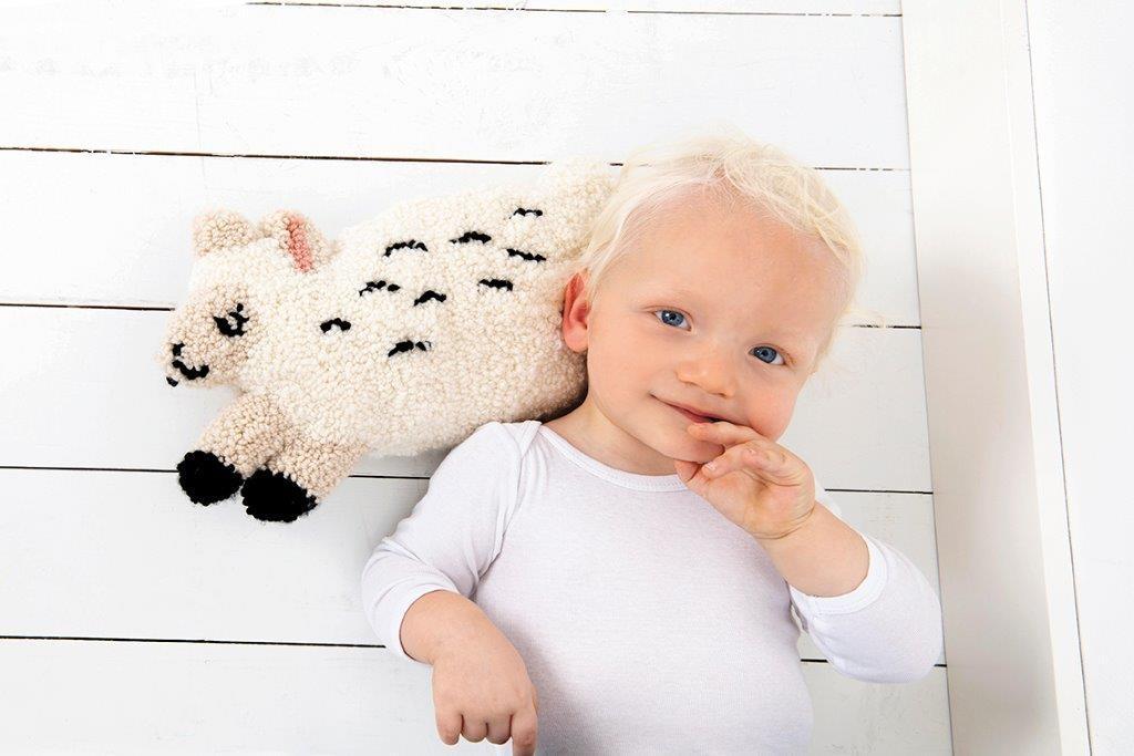 Beispielinhalt (Bild) Punch Needle Bunny Hop No. 2