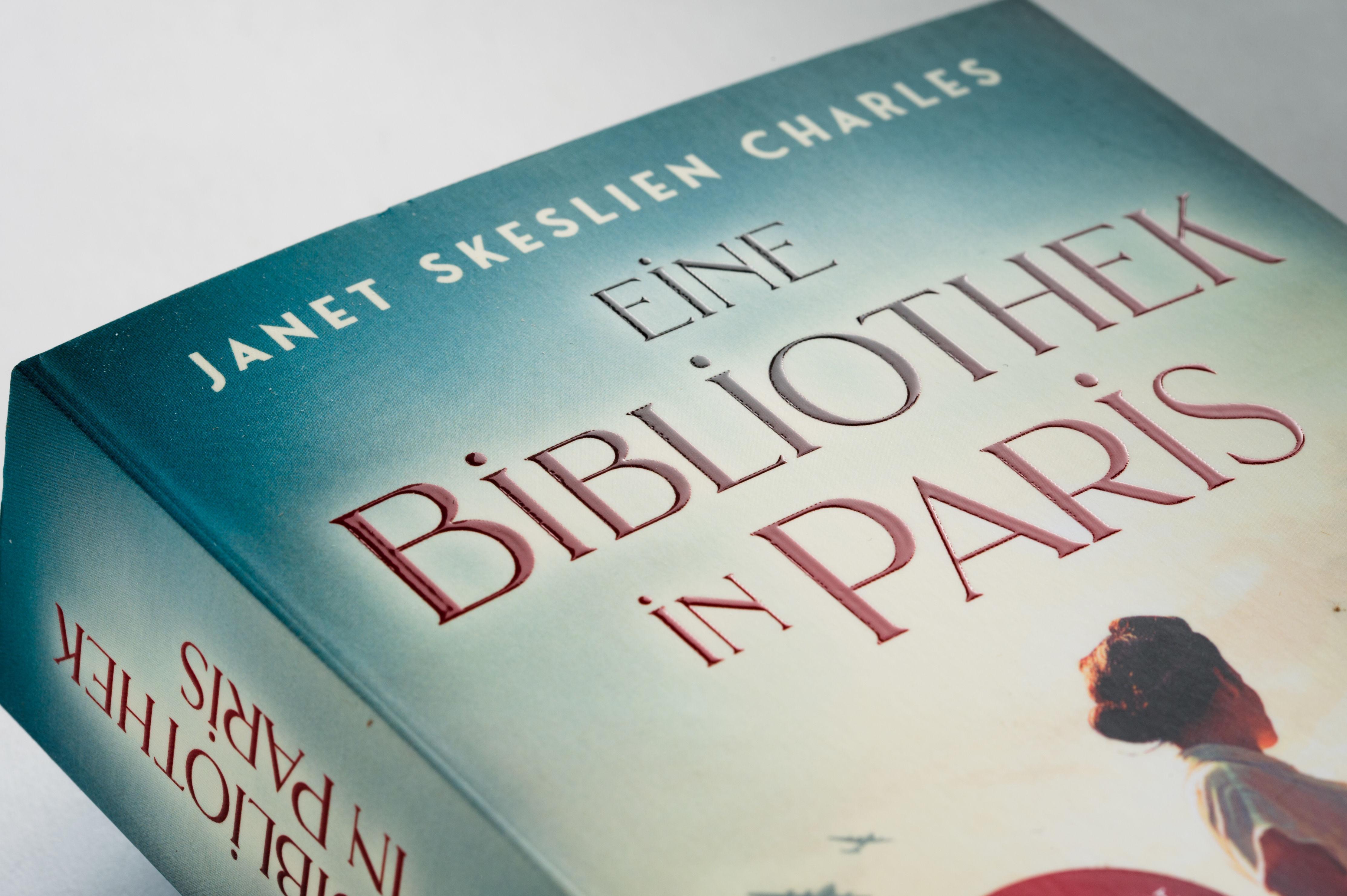 Beispielinhalt (Bild) Eine Bibliothek in Paris
