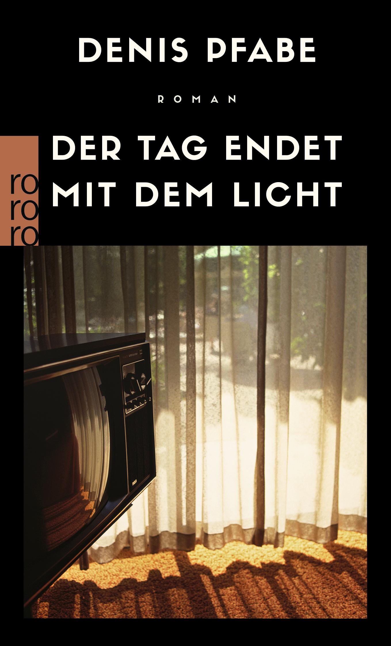 Vorderes Coverbild Der Tag endet mit dem Licht