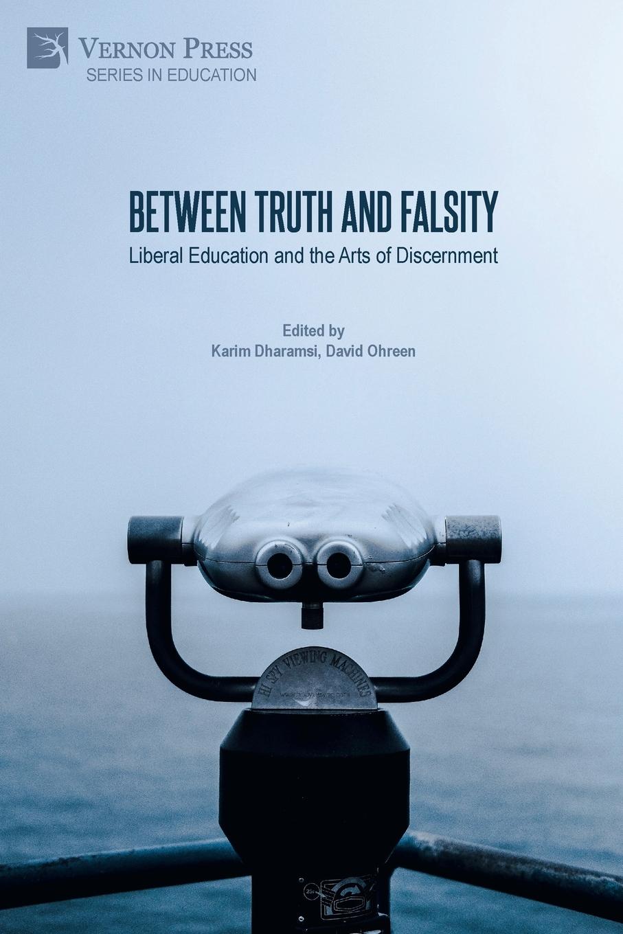 Vorderes Coverbild Between Truth and Falsity