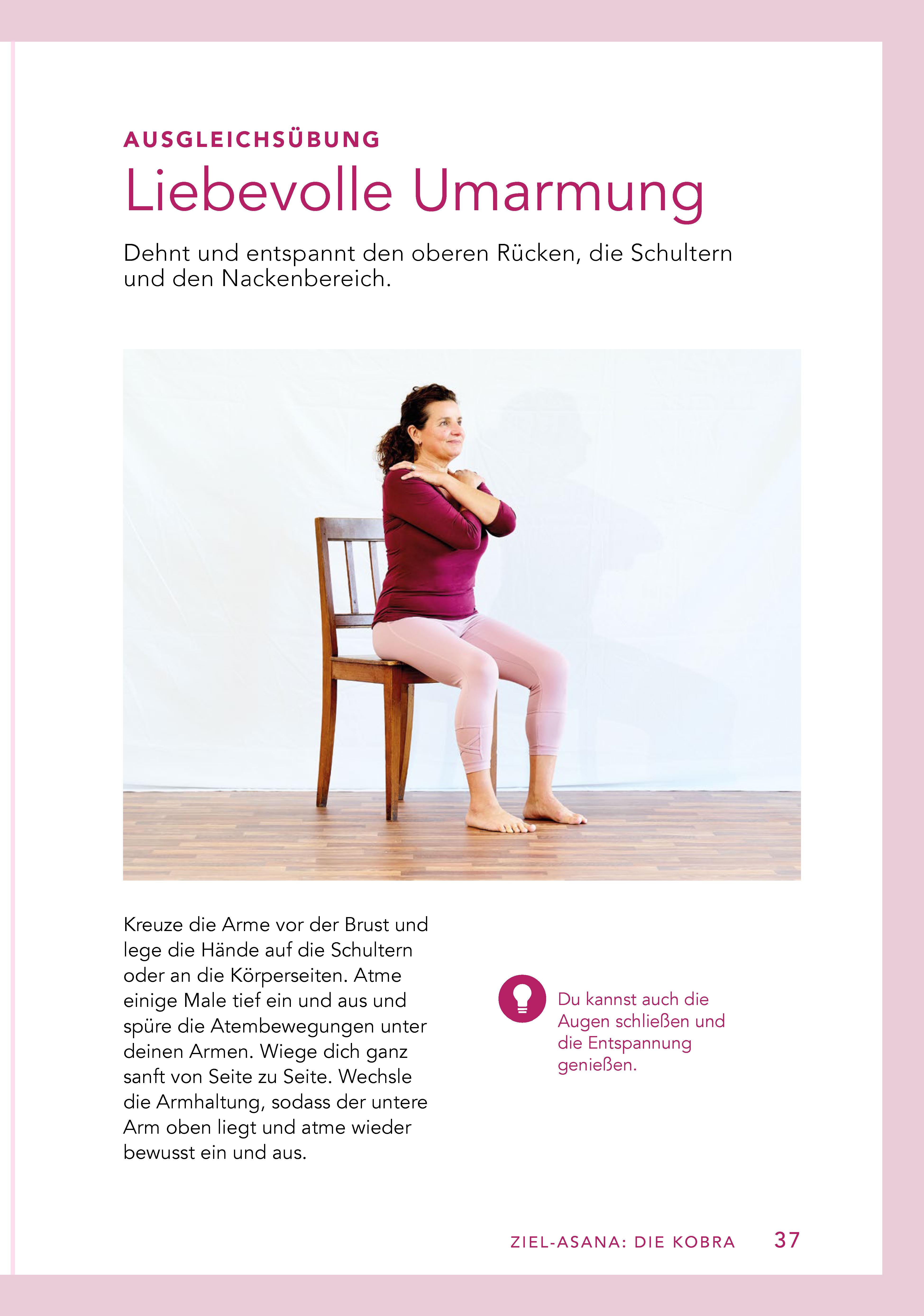 Beispielinhalt (Bild) Yoga auf dem Stuhl für Senioren