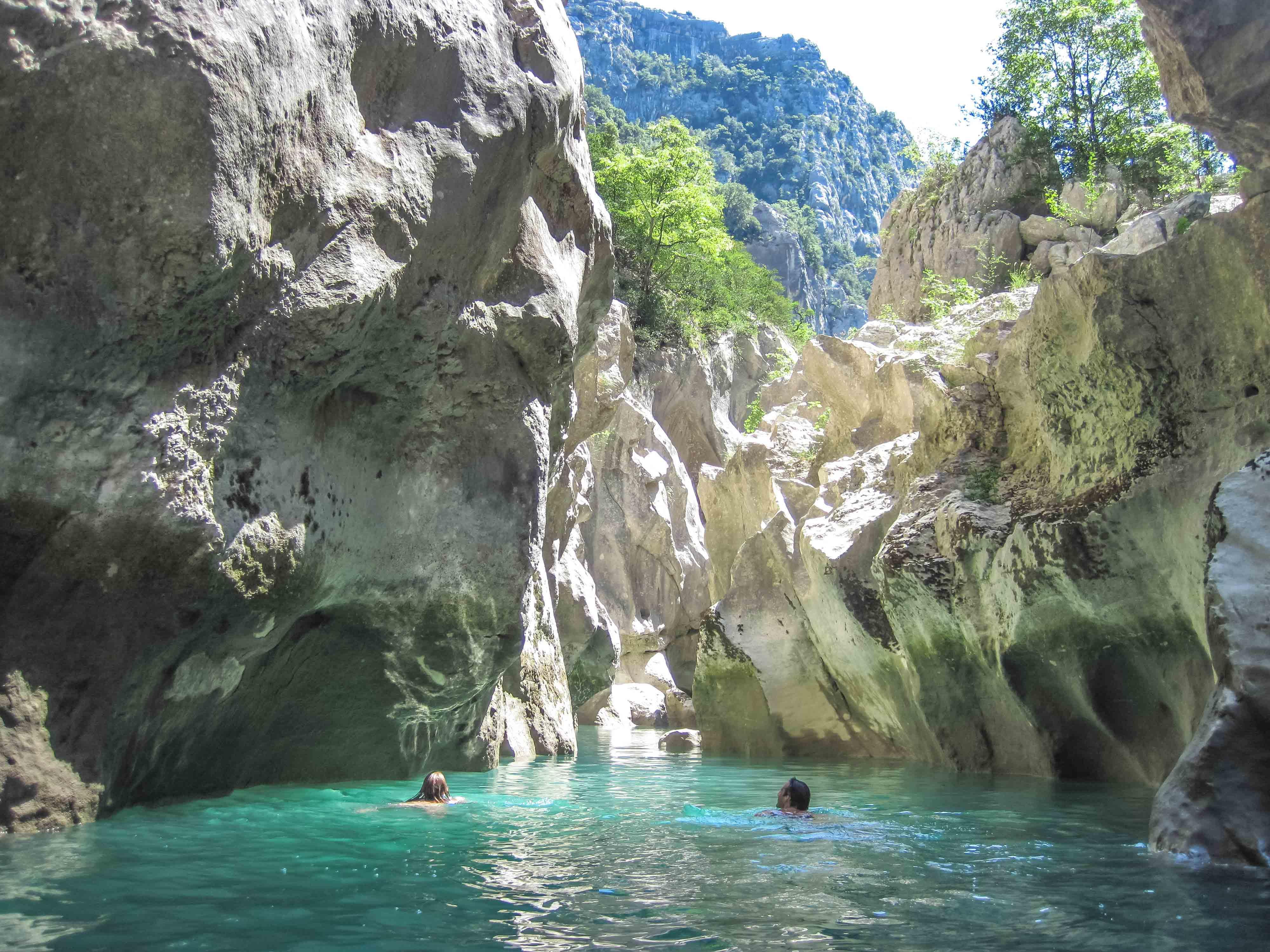 Beispielinhalt (Bild) Wild Swimming Frankreich