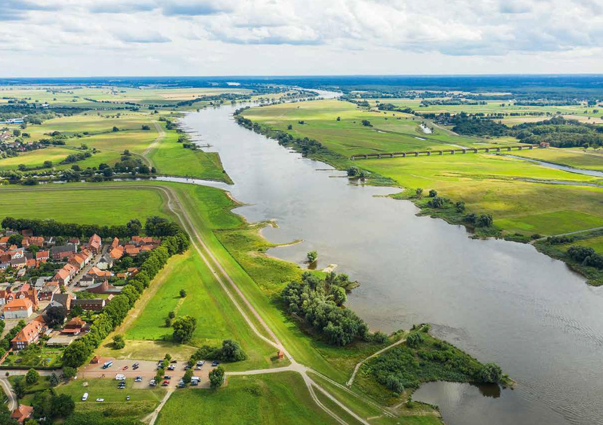 Beispielinhalt (Bild) Rad, Land, Fluss