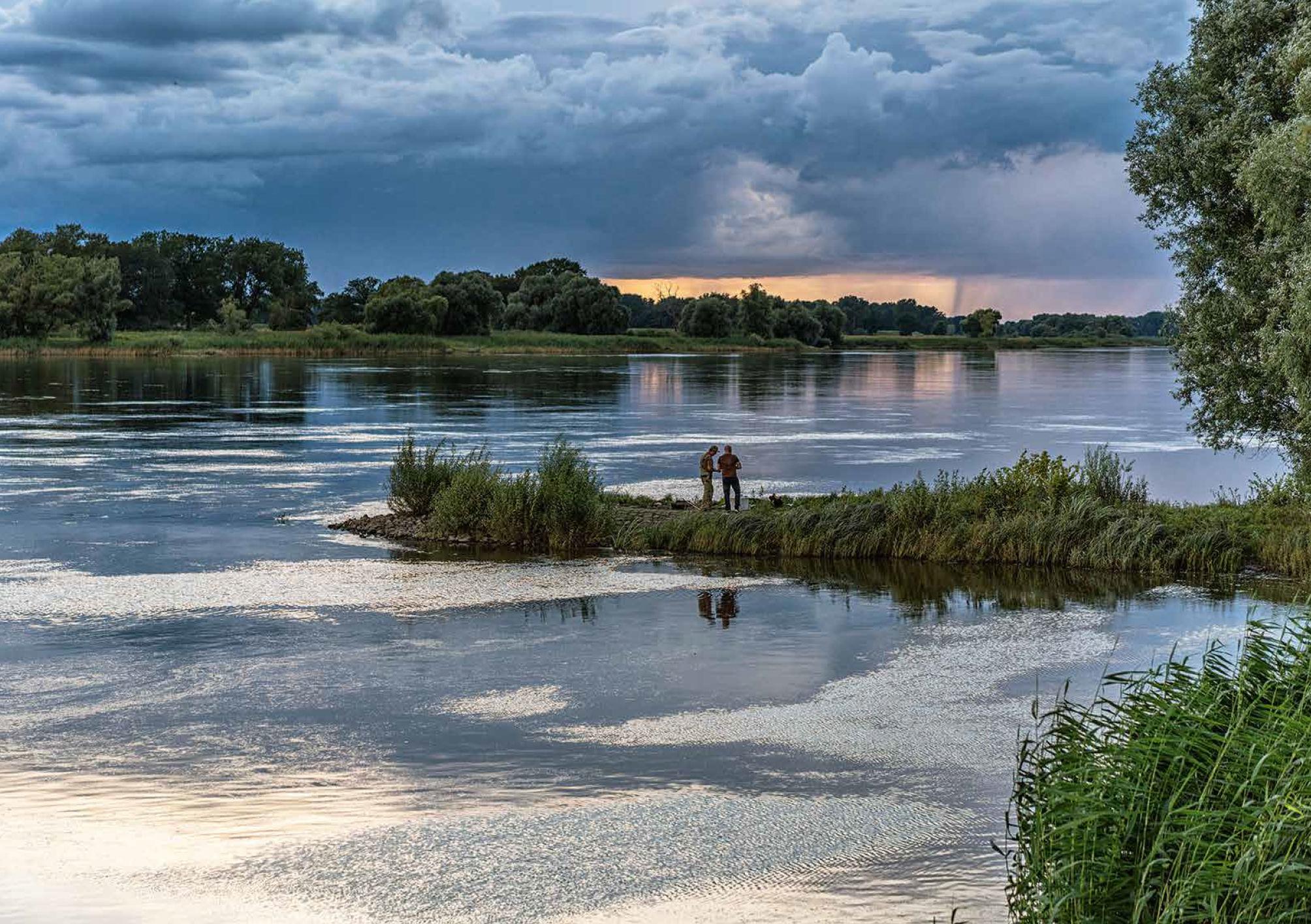 Beispielinhalt (Bild) Rad, Land, Fluss