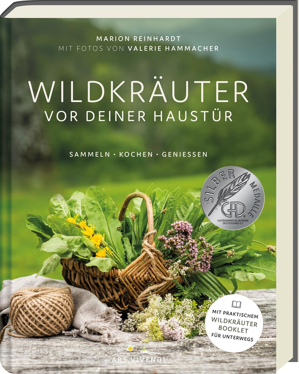 Vorderes Coverbild Wildkräuter vor deiner Haustür - Silbermedaille GAD 2022 - Deutscher Kochbuchpreis (bronze)