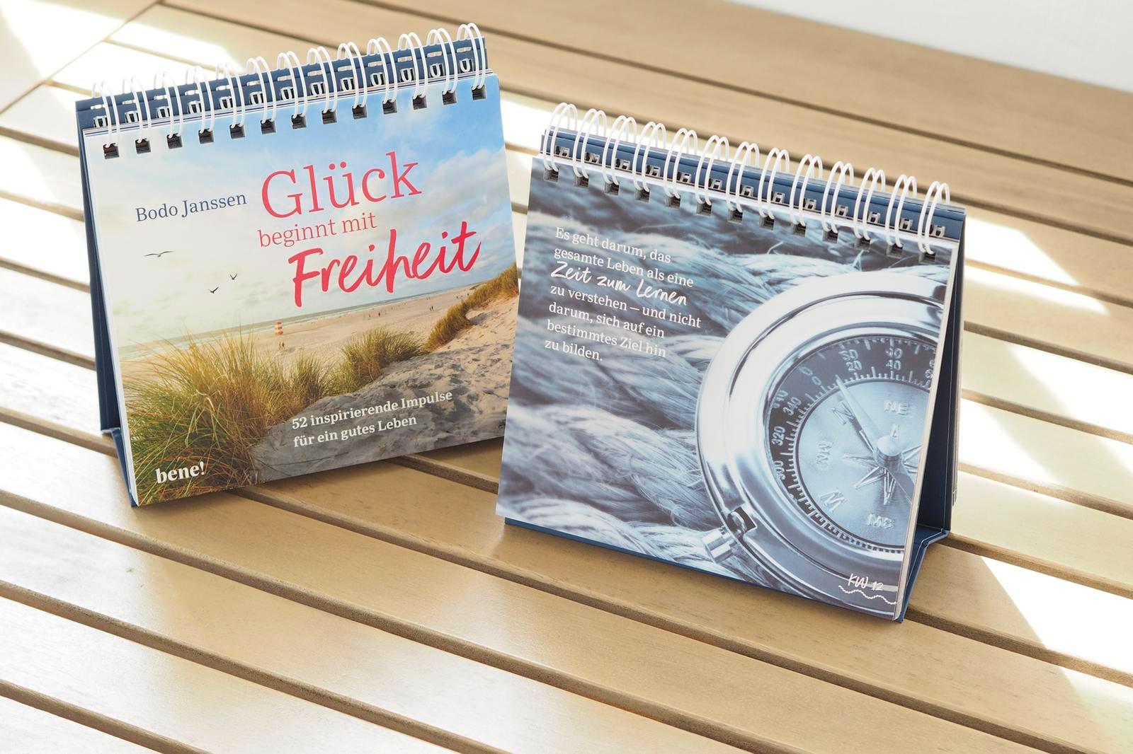 Beispielinhalt (Bild) Glück beginnt mit Freiheit - Aufstellbuch