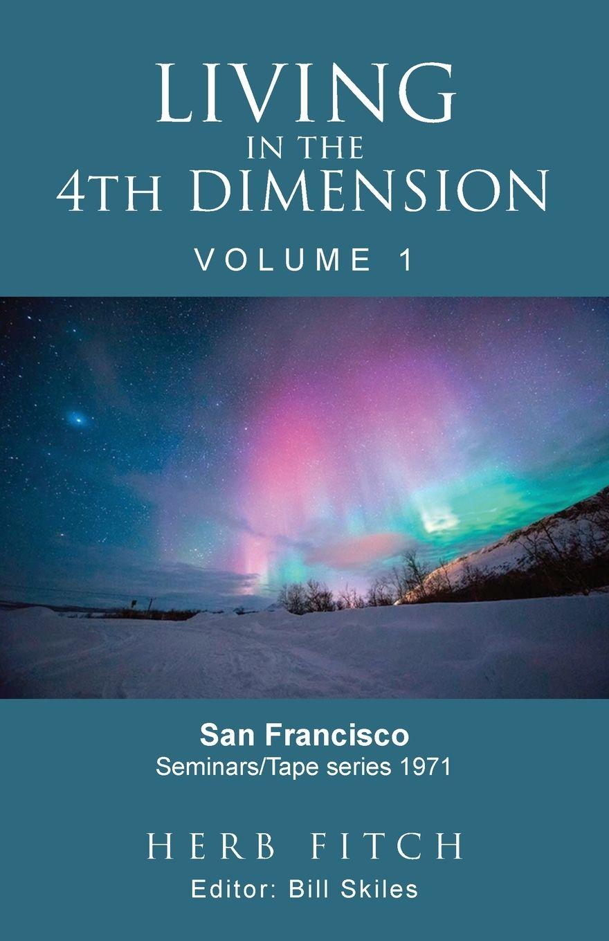 Vorderes Coverbild Living in the 4th Dimension