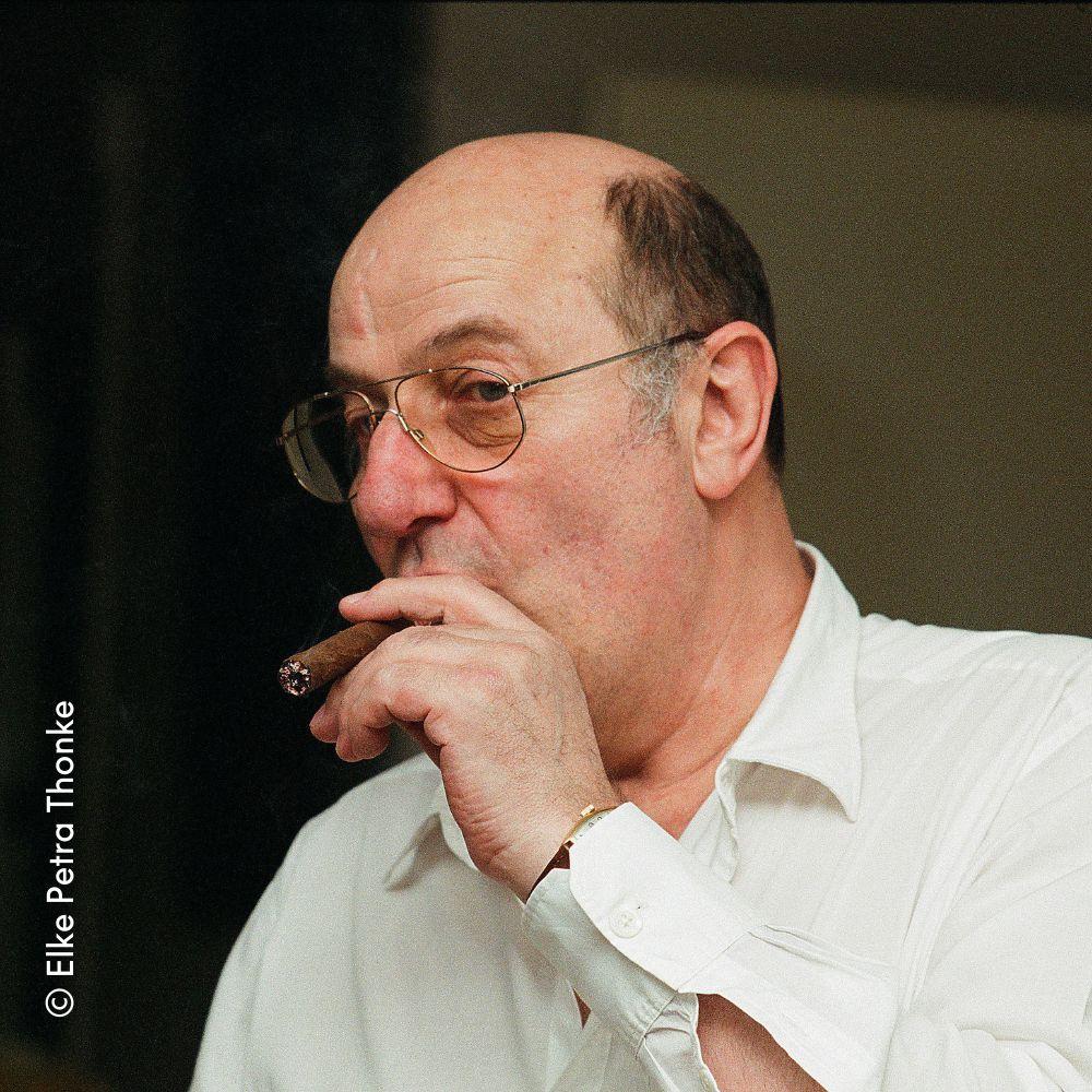 Autorenbild Manfred Krug. Ich bin zu zart für diese Welt