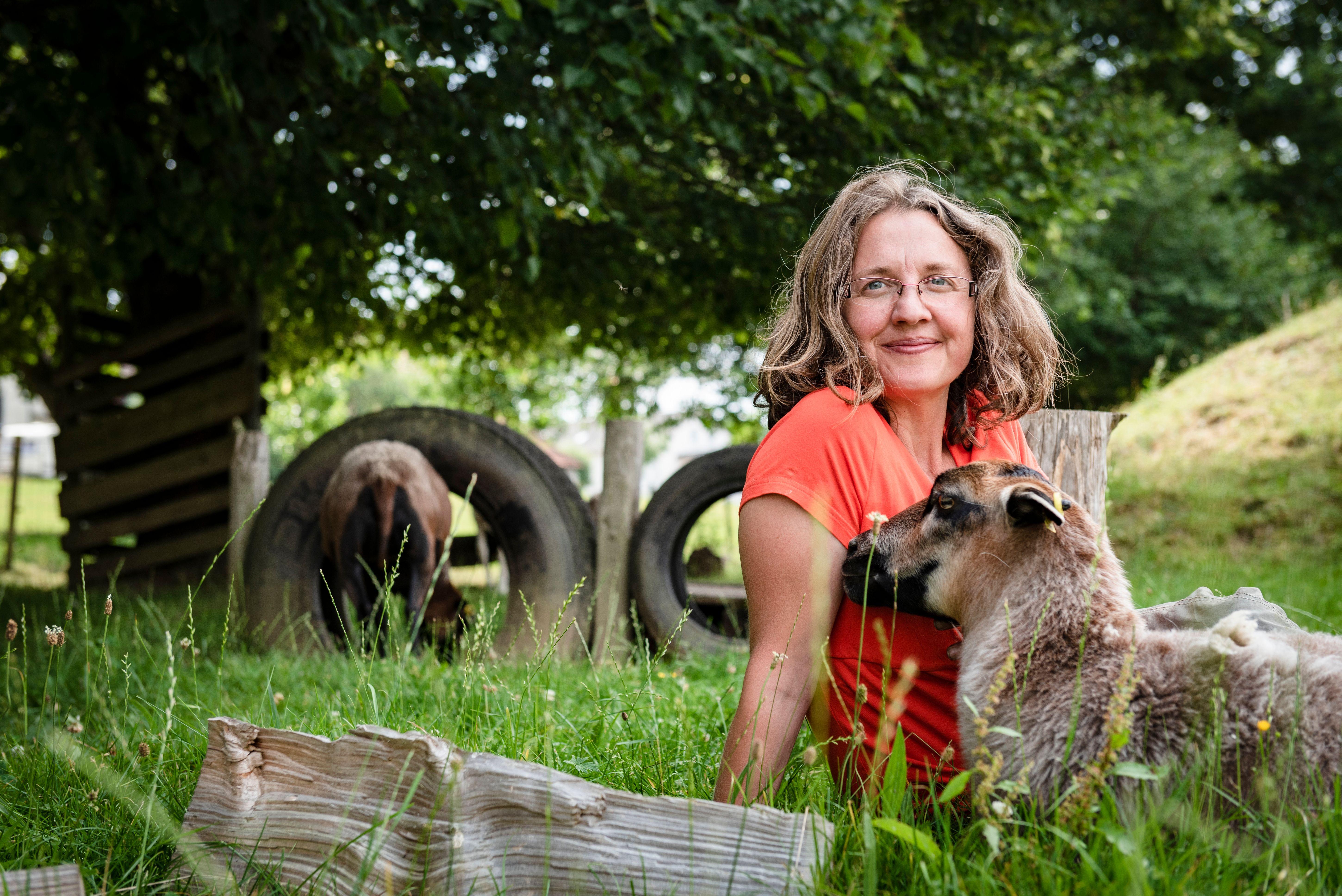 Autorenbild Bauernhoftiere bewegen Seniorinnen und Senioren