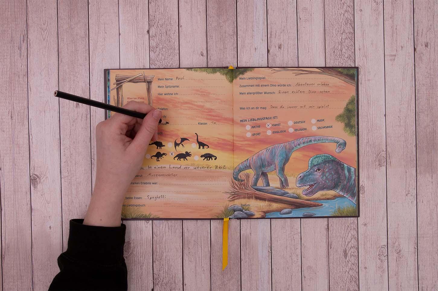 Beispielinhalt (Bild) Meine Schulfreunde (Dinosaurier)