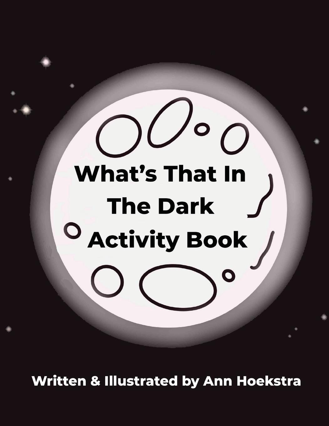 Vorderes Coverbild What's That In The Dark Activity Book