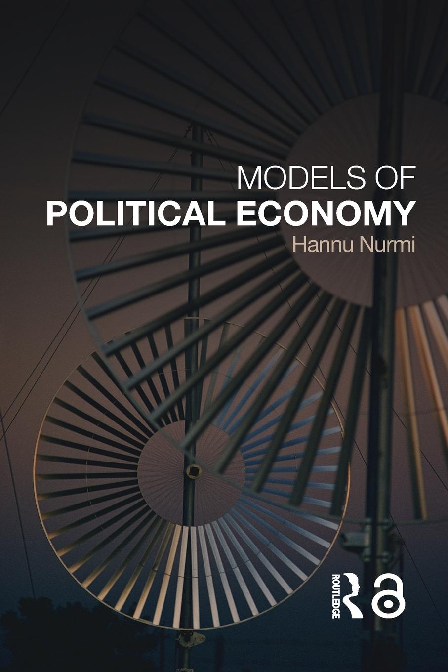 Vorderes Coverbild Models of Political Economy