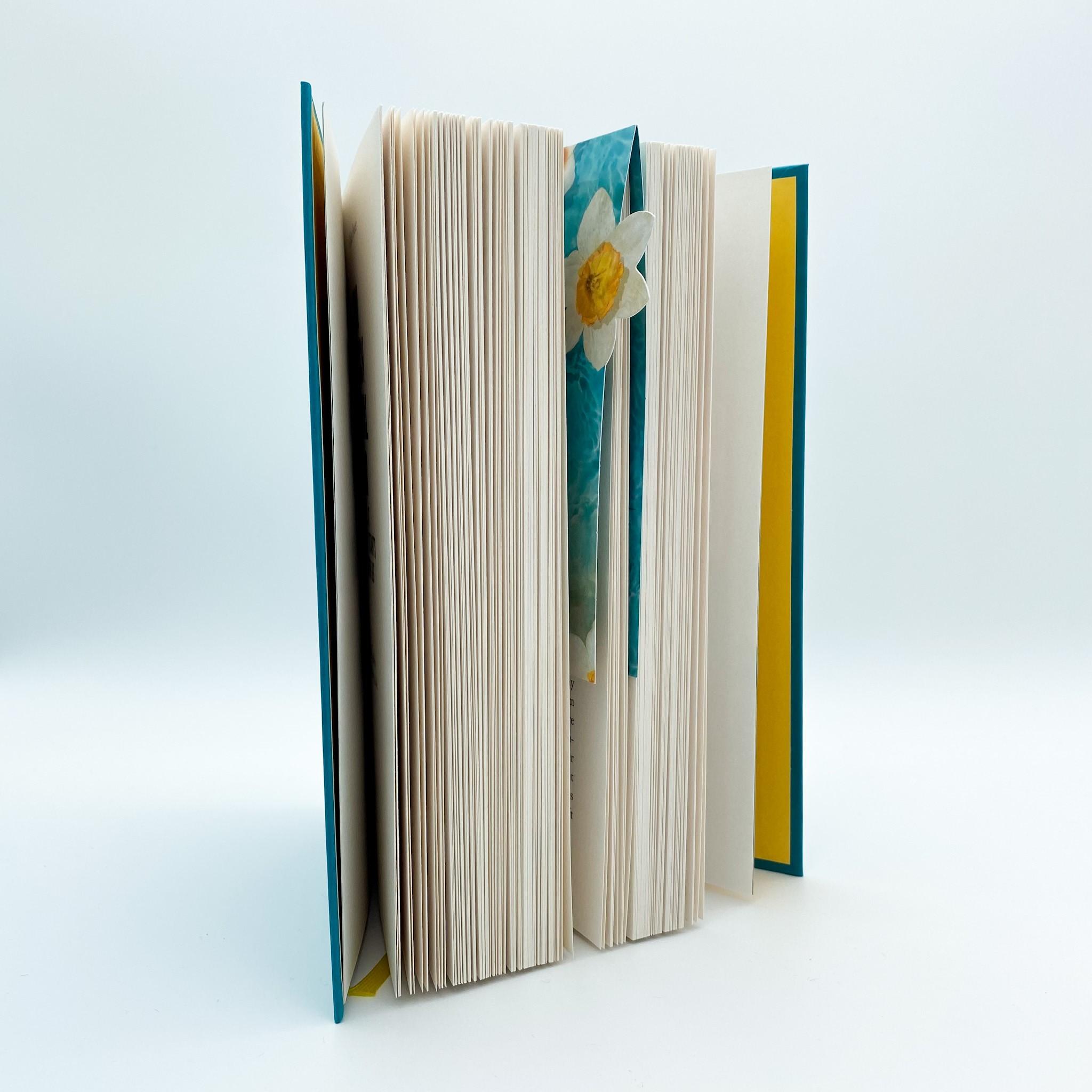 Beispielinhalt (Bild) It starts with us - Nur noch einmal und für immer