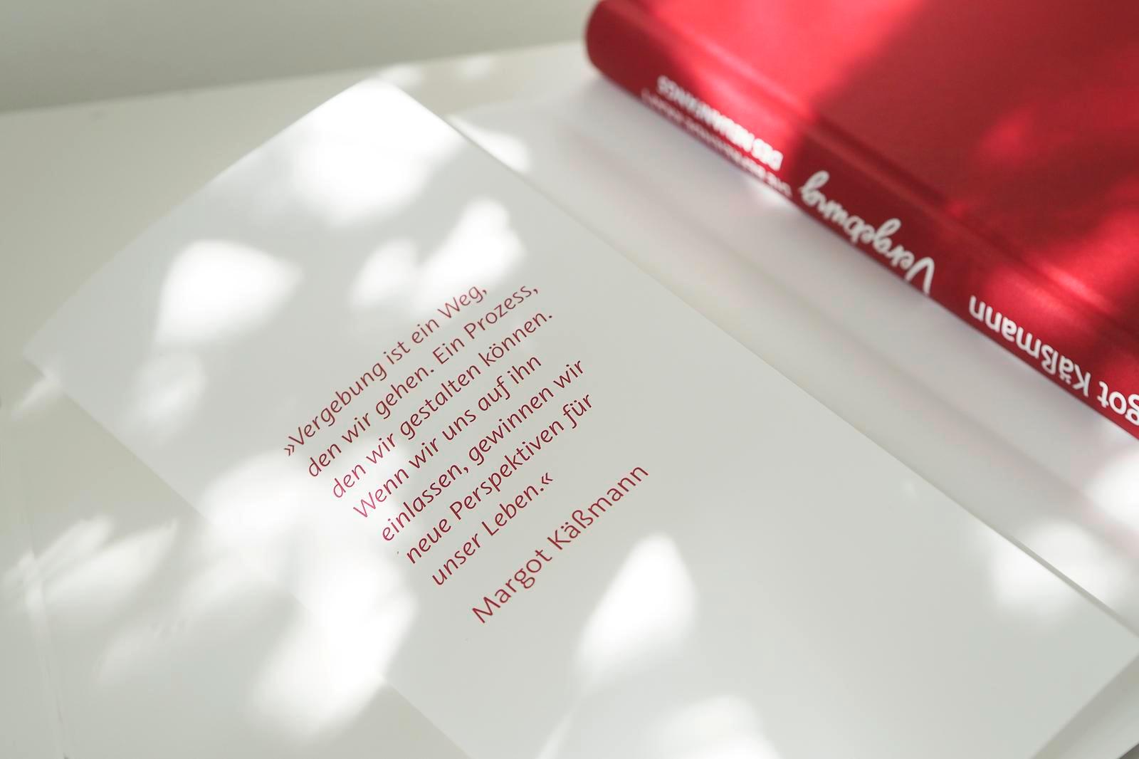 Beispielinhalt (Bild) Vergebung - Die befreiende Kraft des Neuanfangs