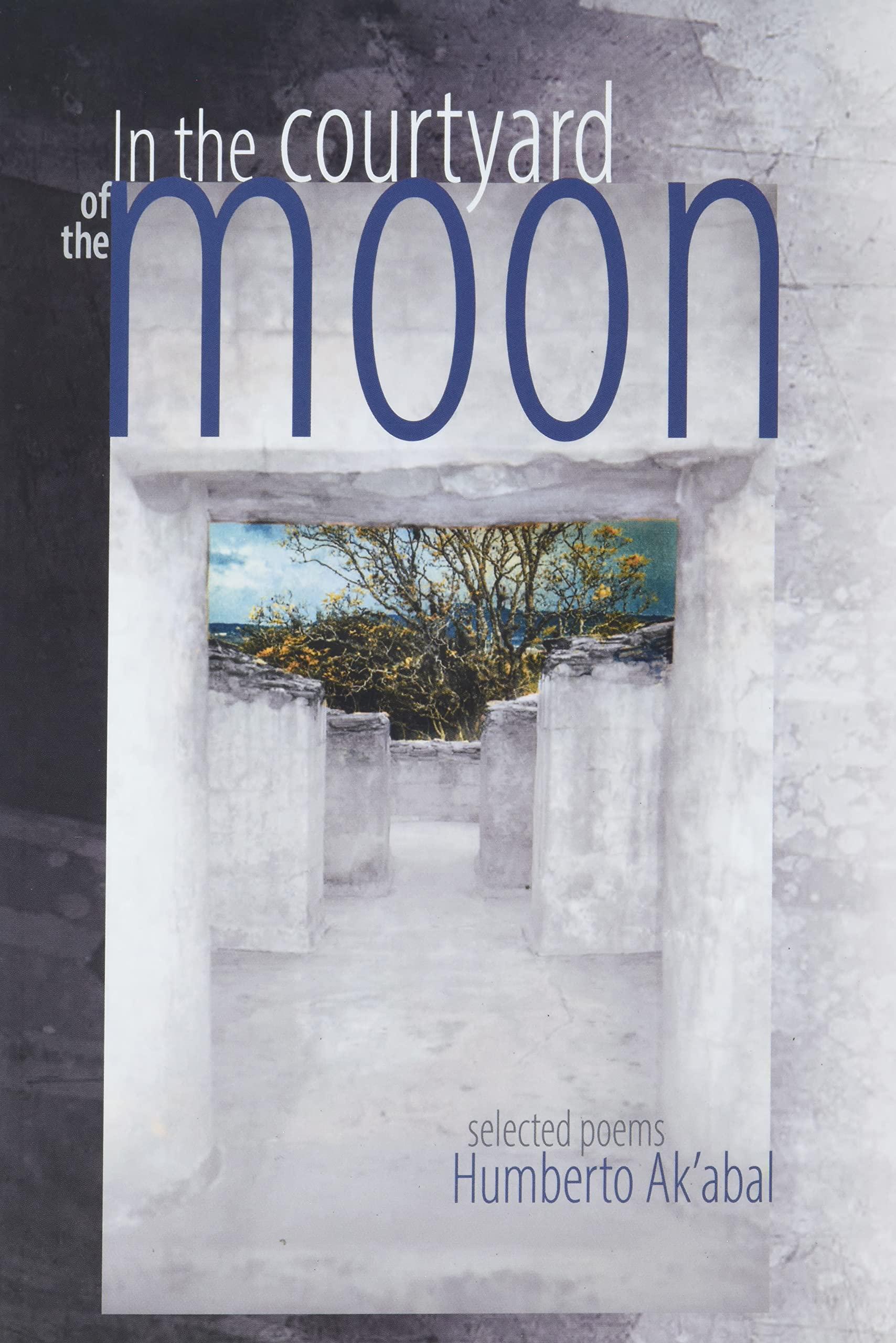 Vorderes Coverbild In the Courtyard of the Moon