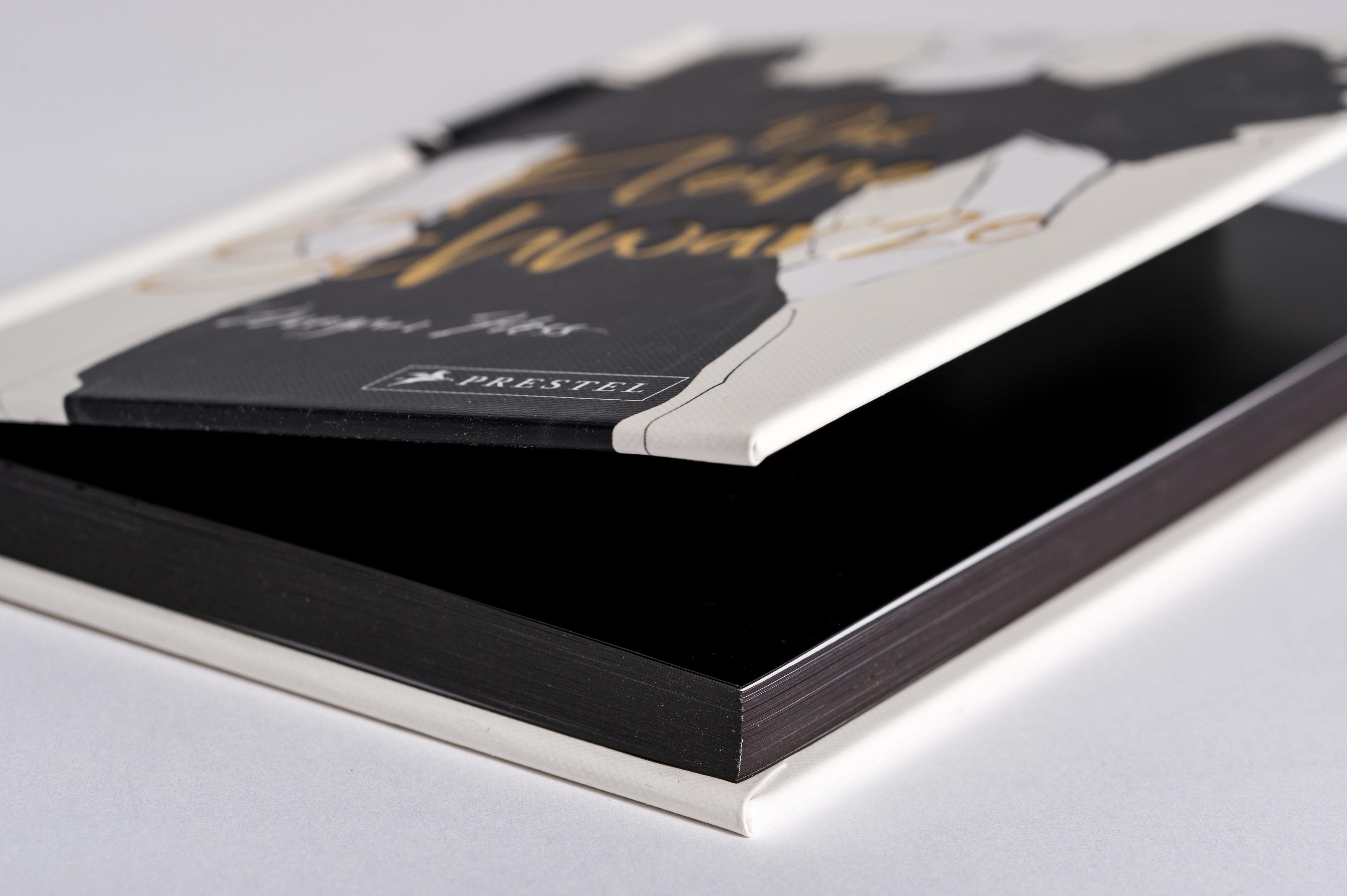 Beispielinhalt (Bild) Das Kleine Schwarze - Eine illustrierte Hommage an einen Modeklassiker