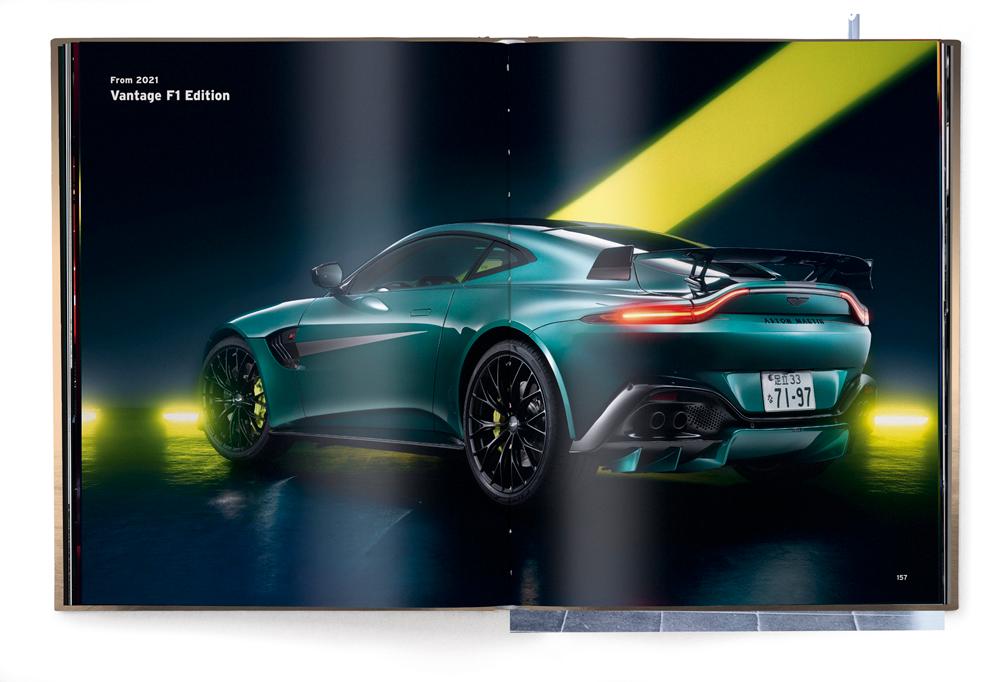 Beispielinhalt (Bild) The Aston Martin Book. Revised Edition