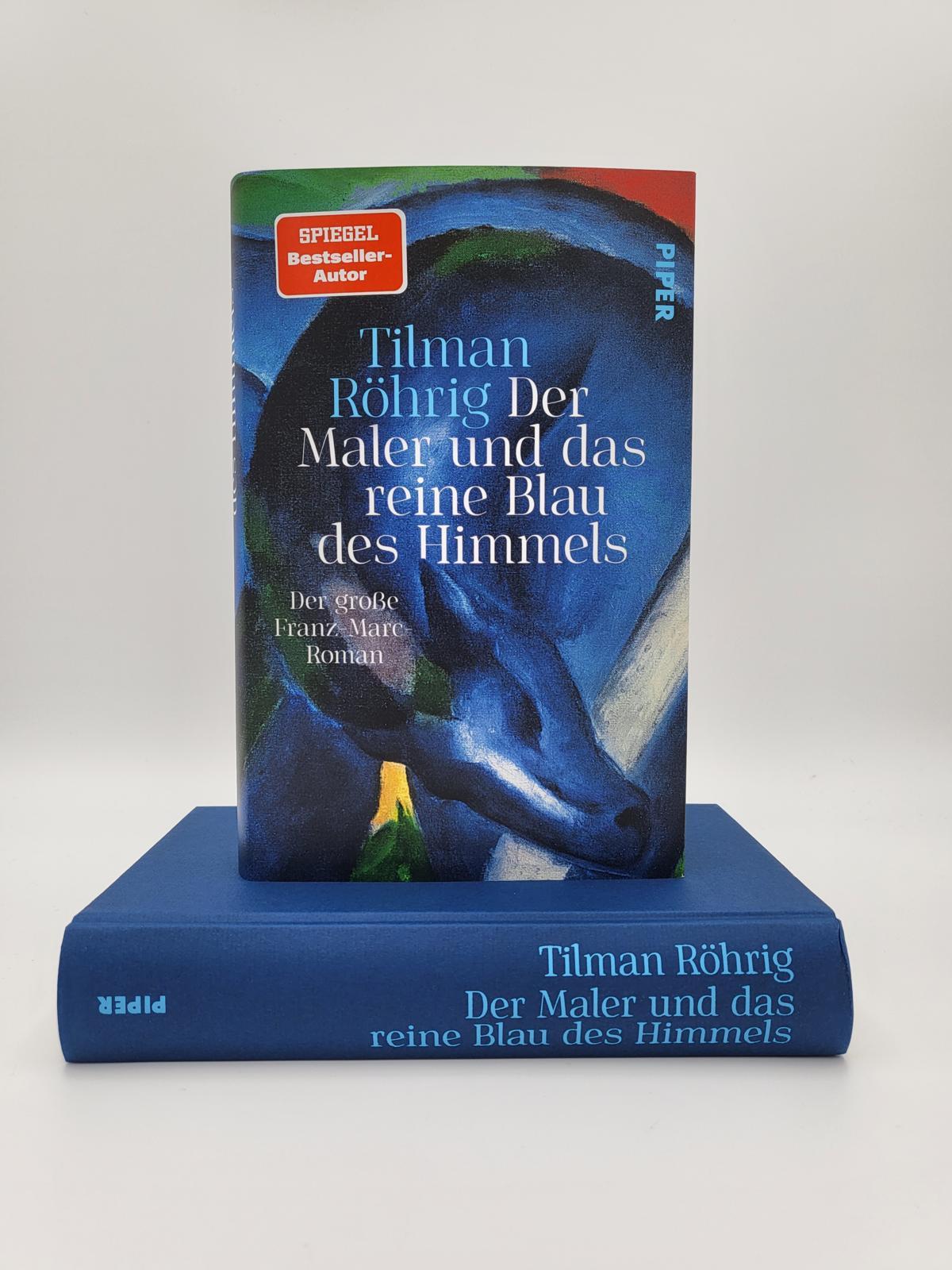 Beispielinhalt (Bild) Der Maler und das reine Blau des Himmels