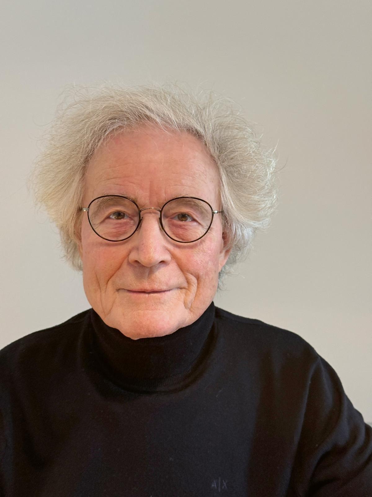 Autorenbild Der Maler und das reine Blau des Himmels