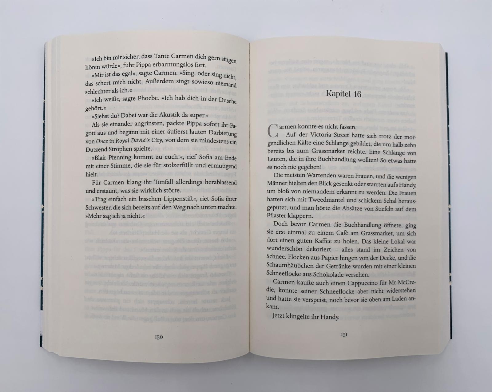 Beispielinhalt (Bild) Weihnachten in der kleinen Buchhandlung