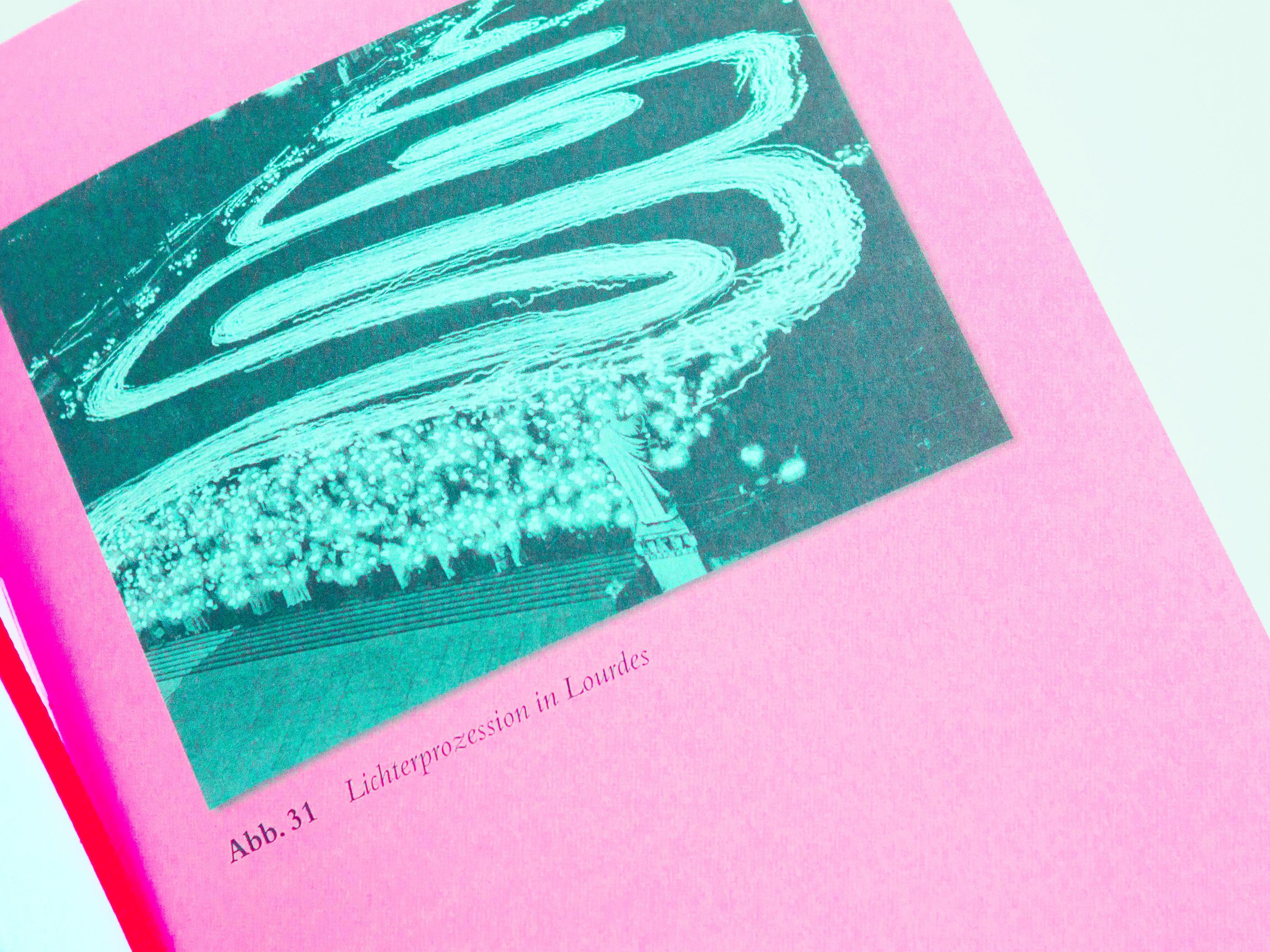 Beispielinhalt (Bild) Massen in Bewegung