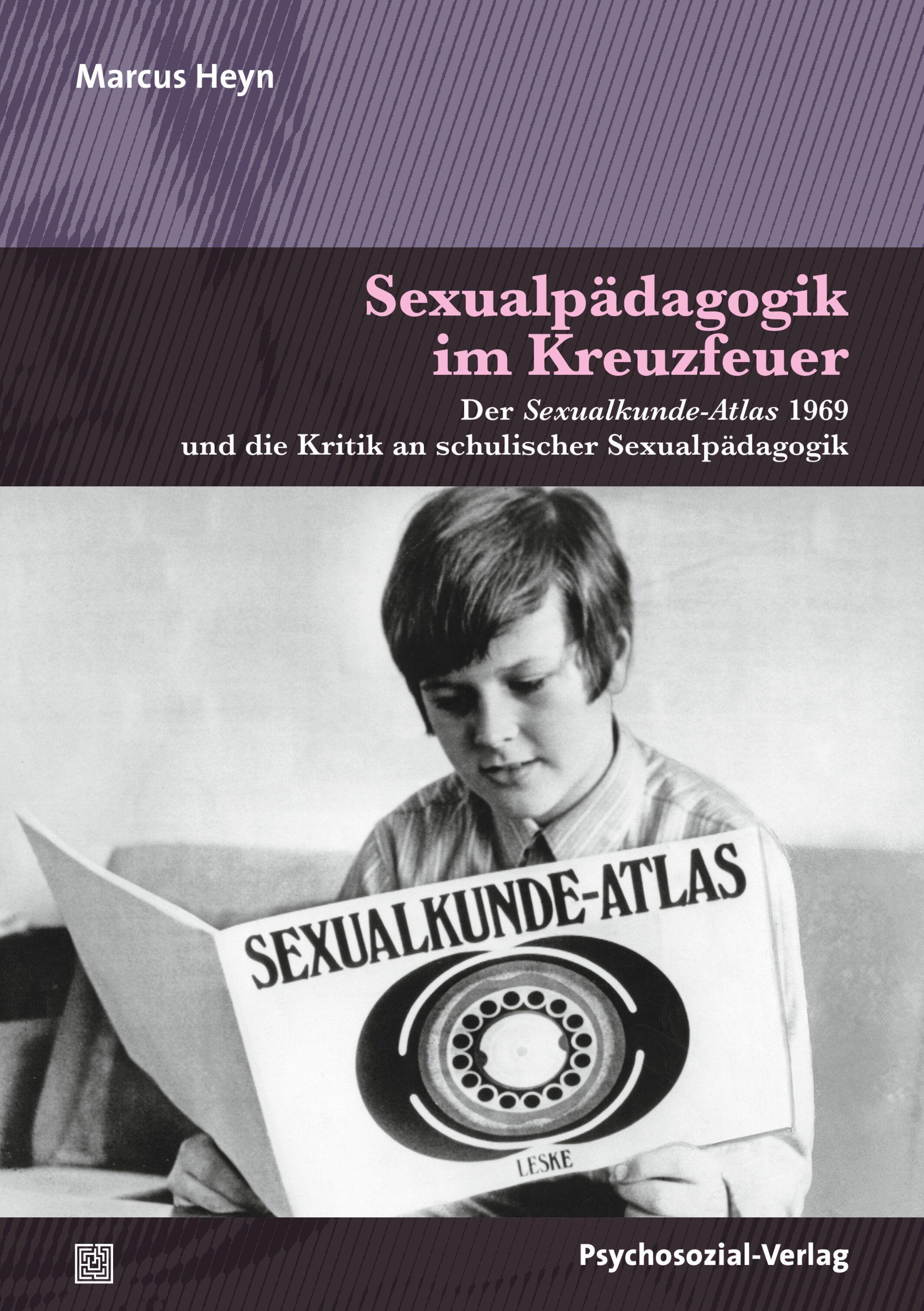 Vorderes Coverbild Sexualpädagogik im Kreuzfeuer