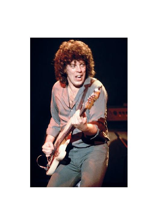 Beispielinhalt (Bild) On the Road. Mein Leben mit Rory Gallagher und Nine Below Zero