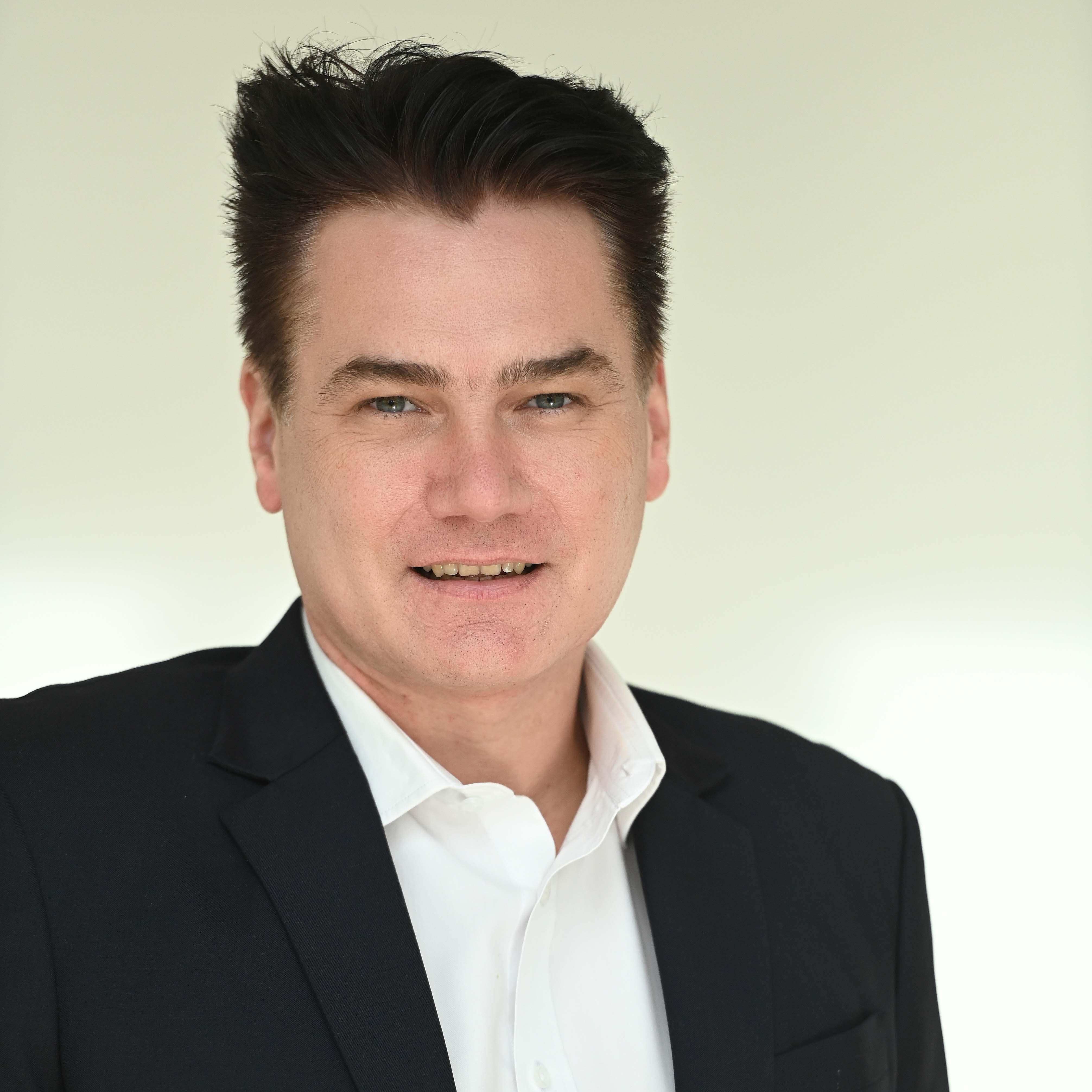 Autorenbild Souverän entscheiden und führen