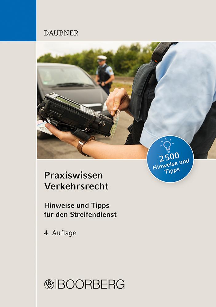 Vorderes Coverbild Praxiswissen Verkehrsrecht
