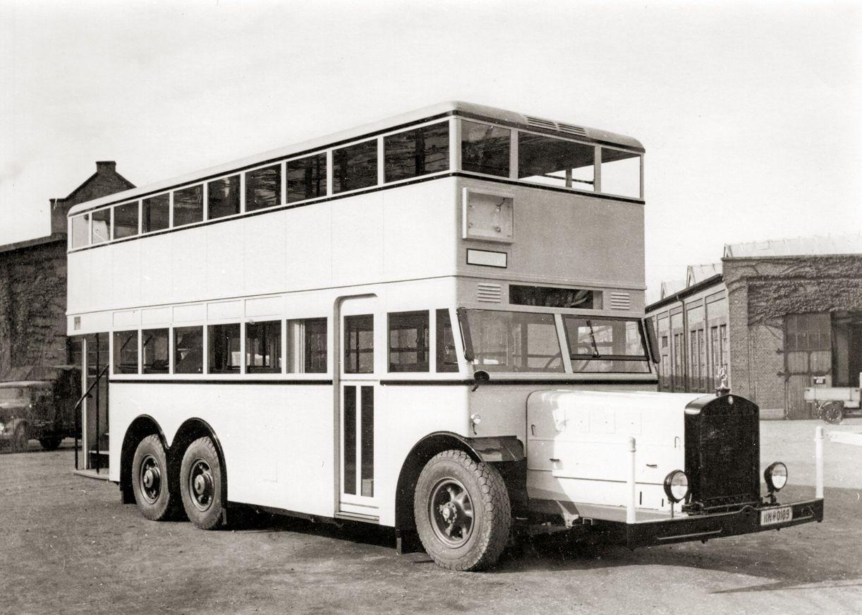 Beispielinhalt (Bild) Mercedes-Benz Omnibusse, Zweiter Band