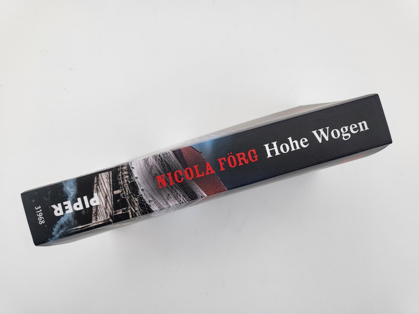 Beispielinhalt (Bild) Hohe Wogen