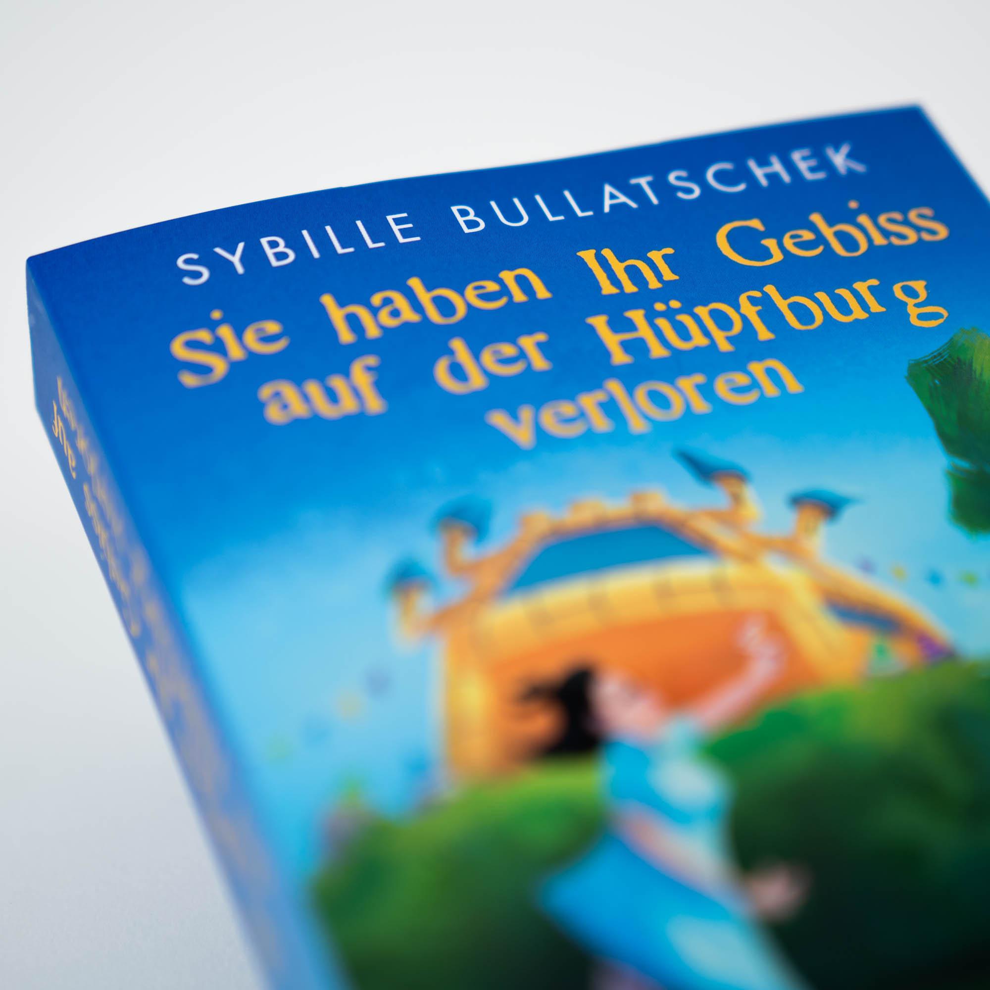 Beispielinhalt (Bild) Sie haben Ihr Gebiss auf der Hüpfburg verloren