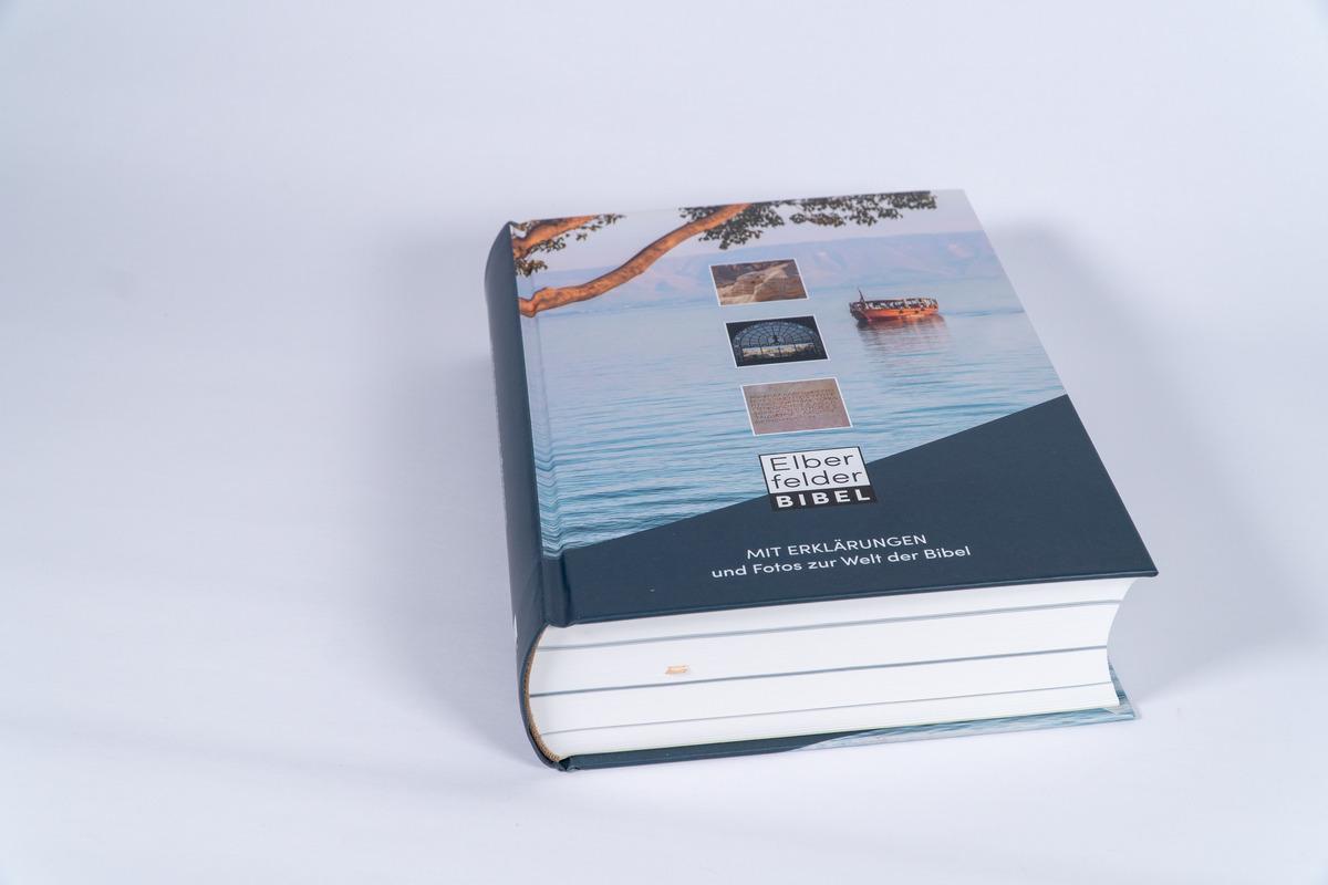 Beispielinhalt (Bild) Elberfelder Bibel mit Erklärungen