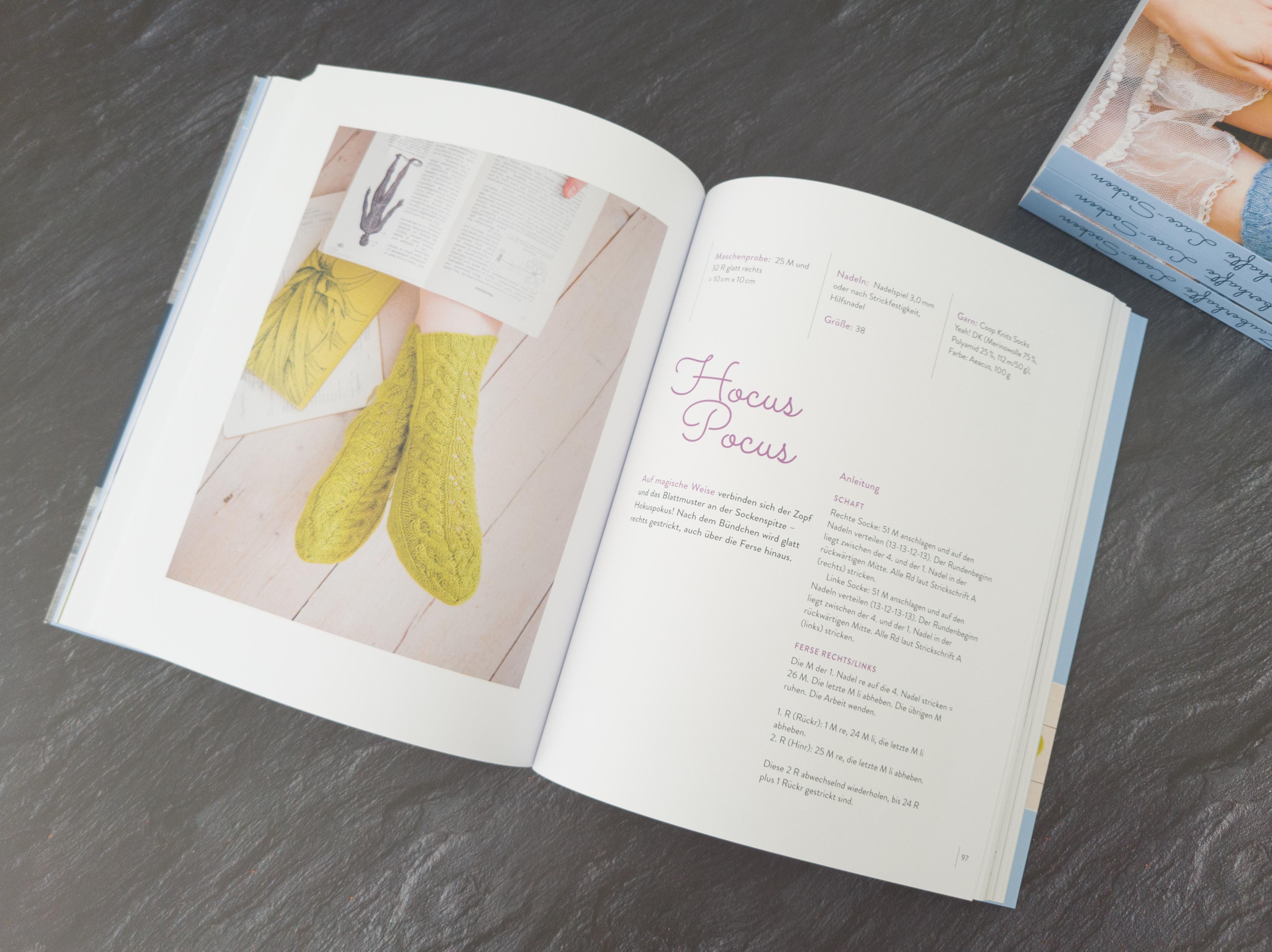 Beispielinhalt (Bild) Zauberhafte Lace-Socken