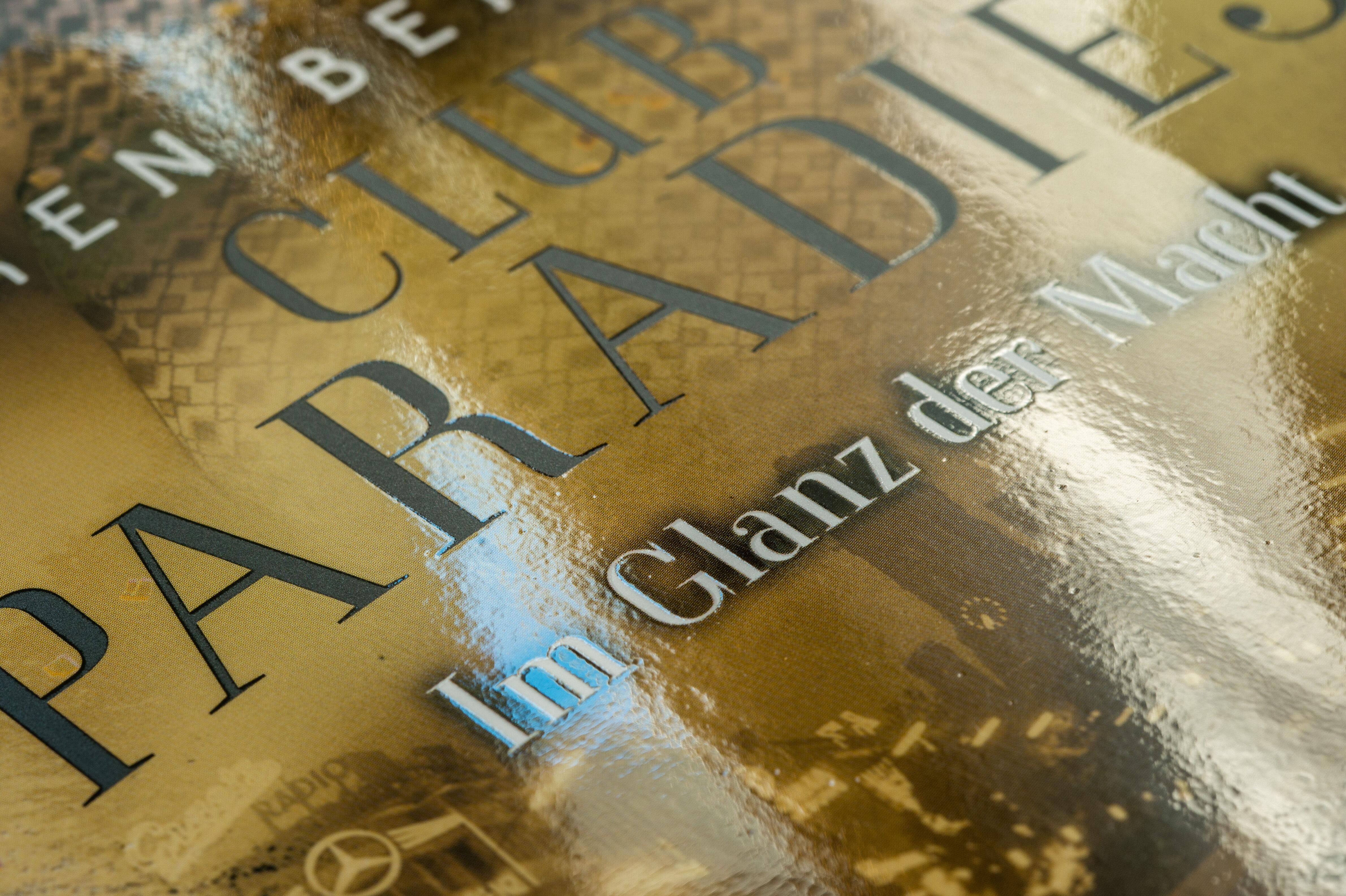 Beispielinhalt (Bild) Club Paradies - Im Glanz der Macht