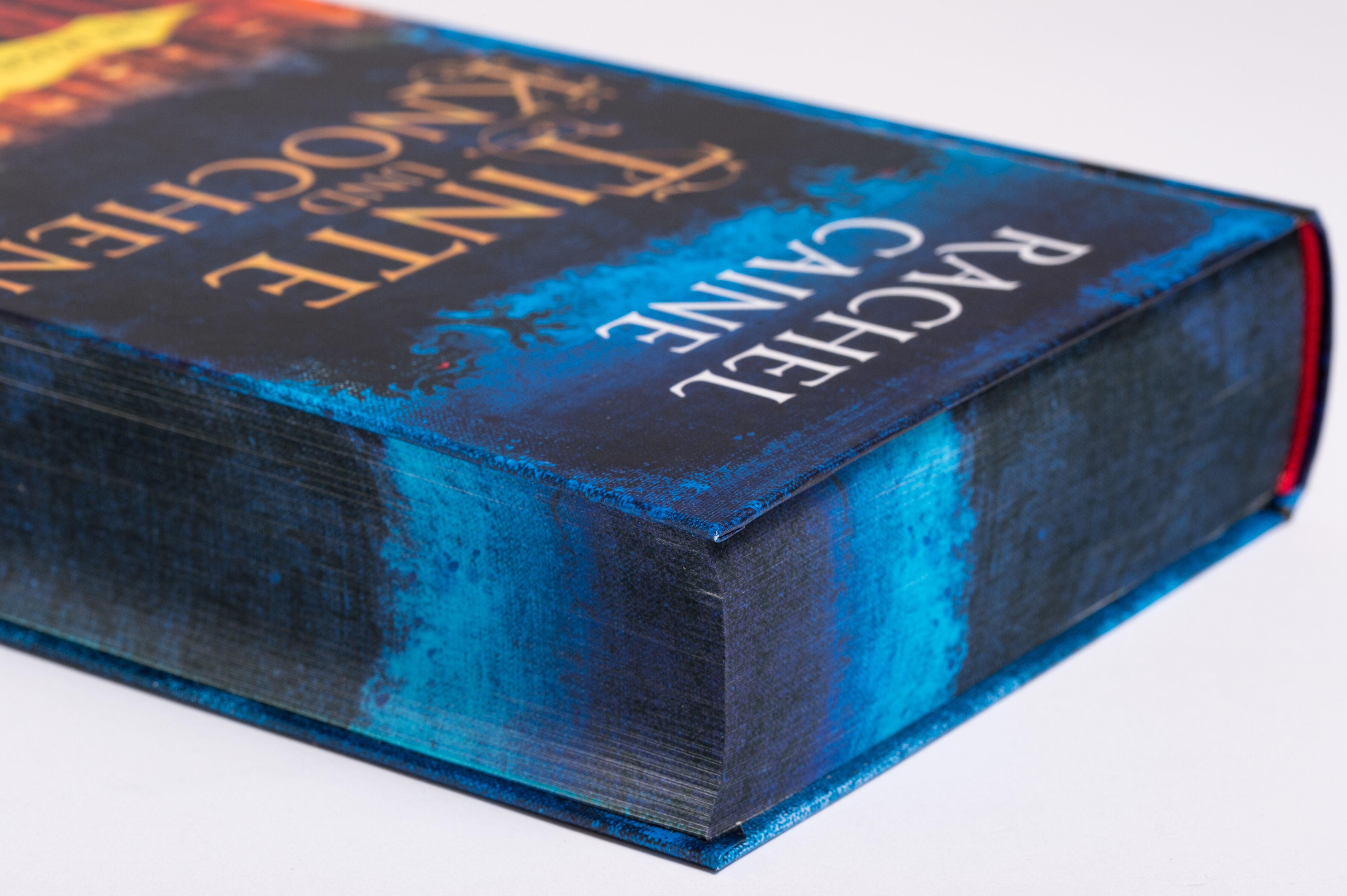 Beispielinhalt (Bild) Tinte und Knochen - Die Magische Bibliothek