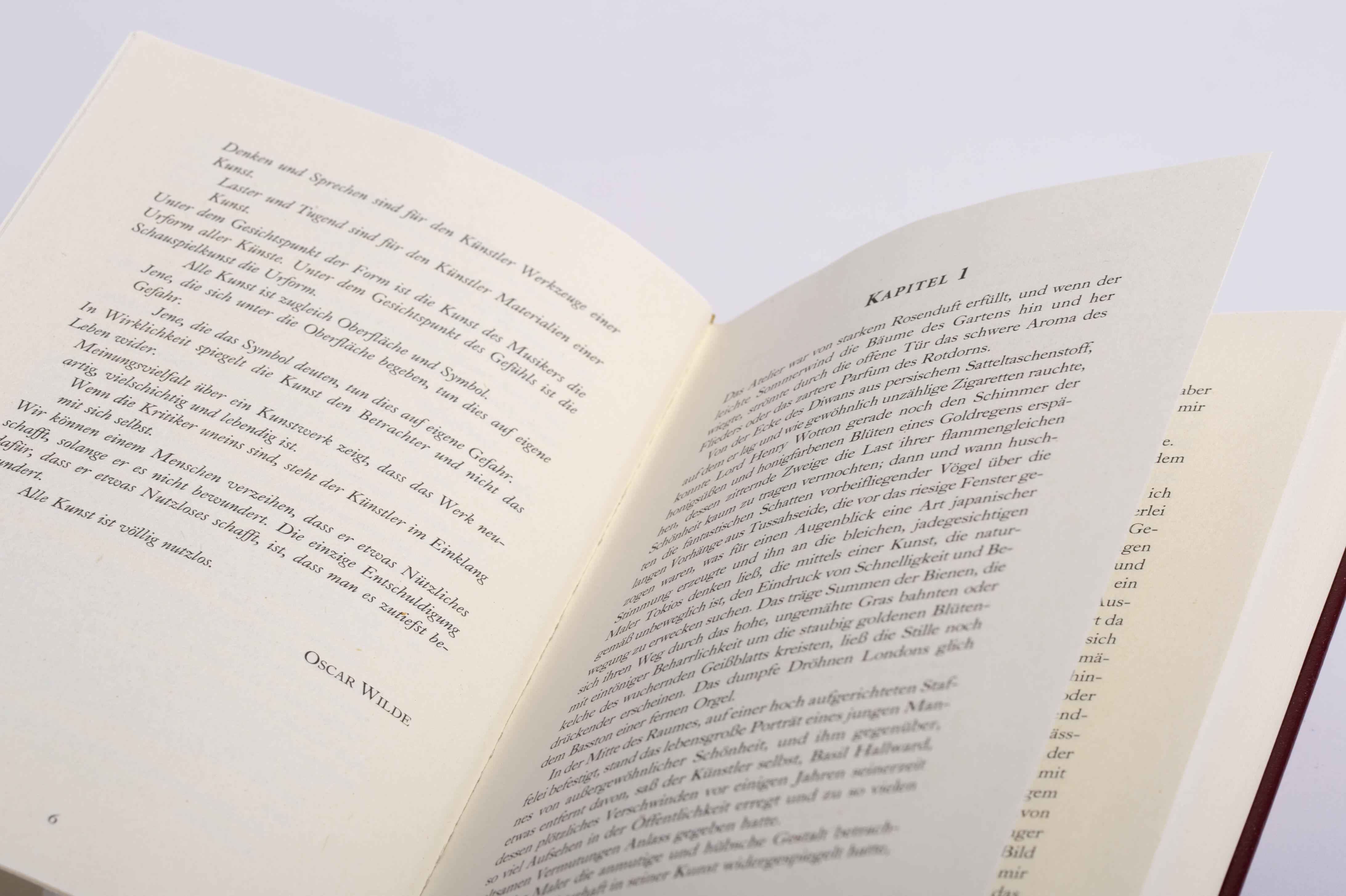 Beispielinhalt (Bild) Das Bildnis des Dorian Gray. Gebunden In Cabra-Leder mit Goldprägung