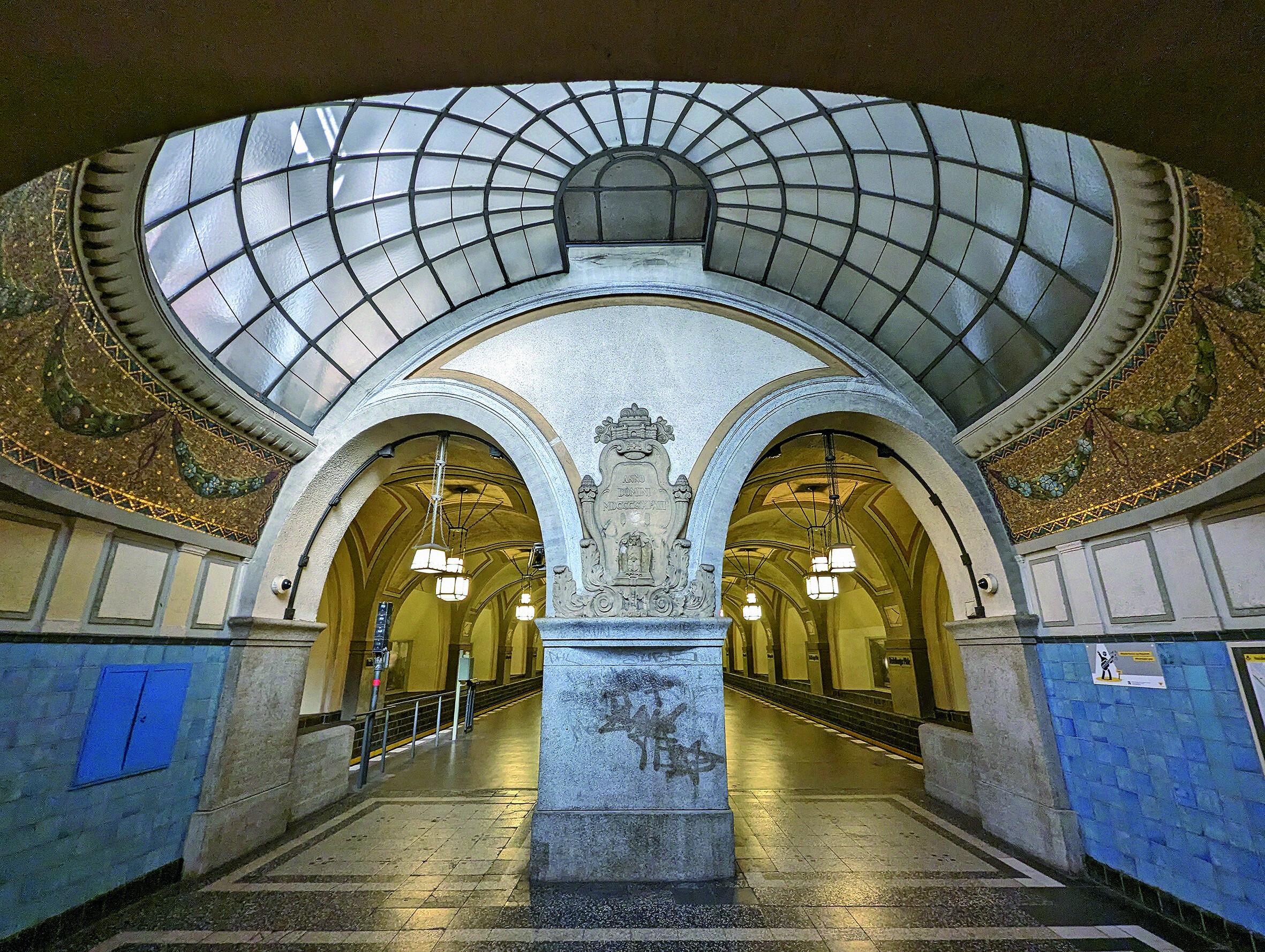 Beispielinhalt (Bild) Die schönsten Berliner U-Bahnhöfe