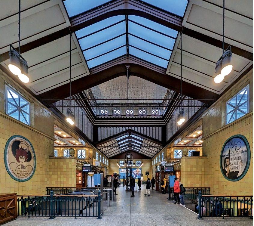 Beispielinhalt (Bild) Die schönsten Berliner U-Bahnhöfe