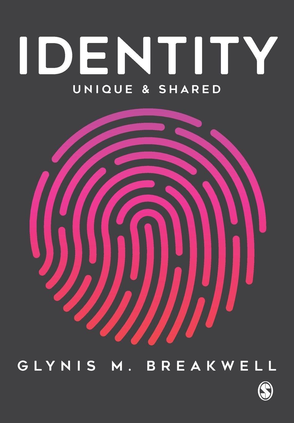 Vorderes Coverbild Identity