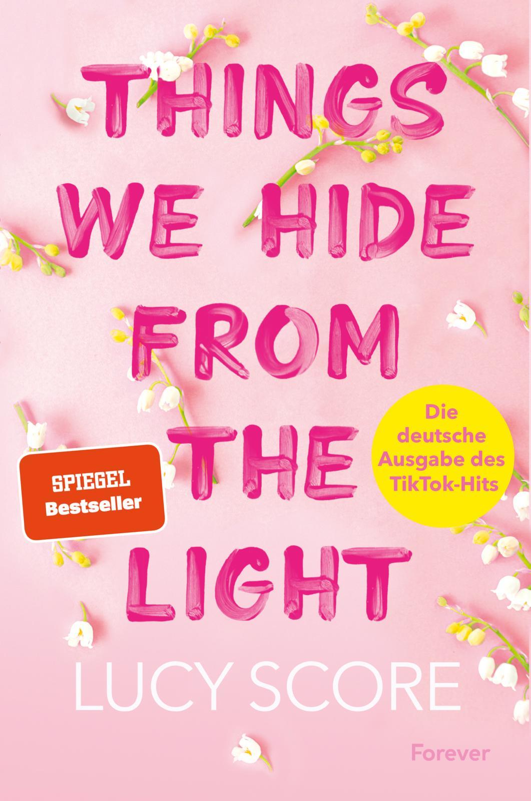 Vorderes Coverbild Things We Hide From The Light