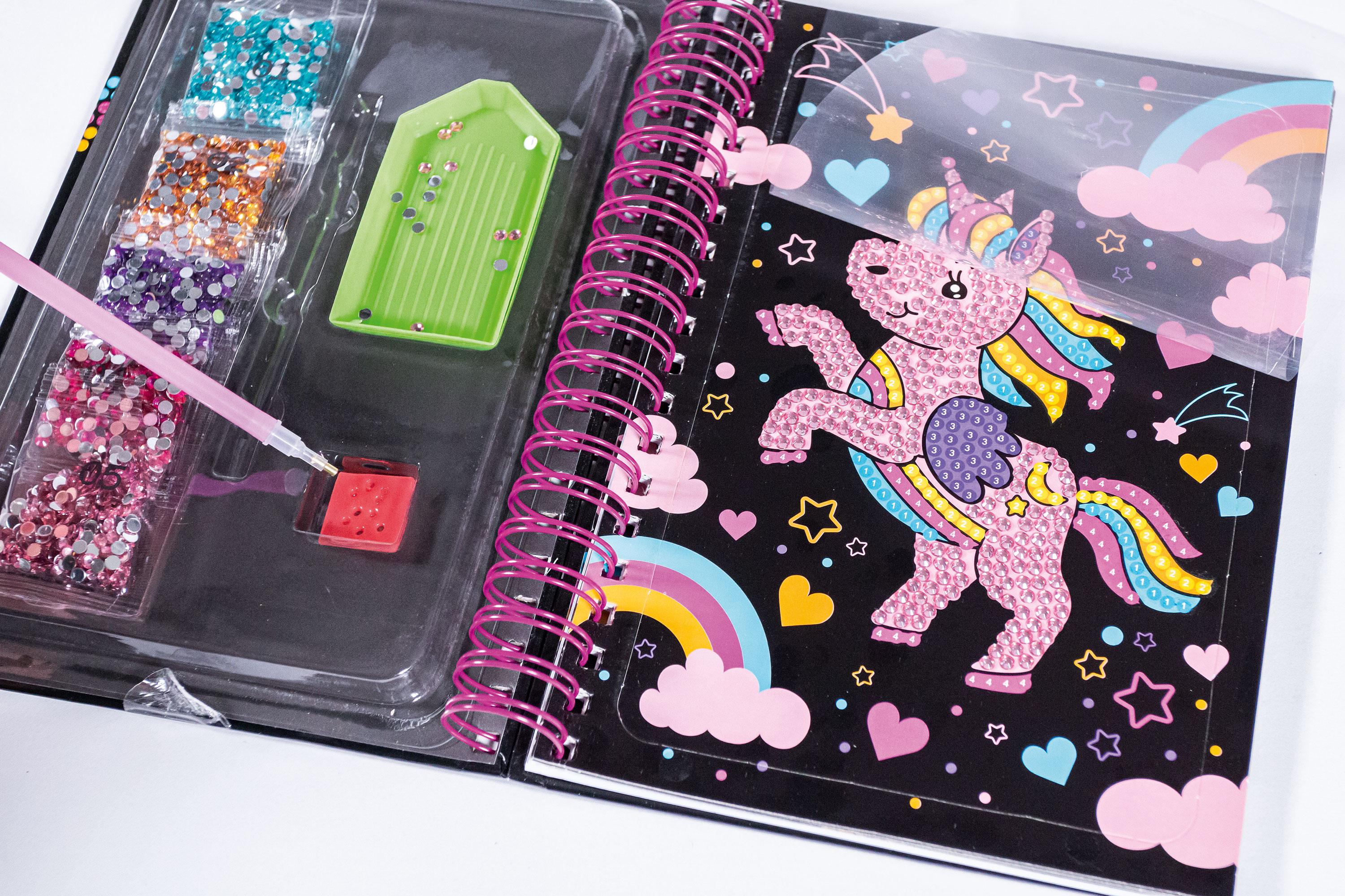 Beispielinhalt (Bild) Diamond Painting - Bastelspaß mit Diamanten - Einhörner