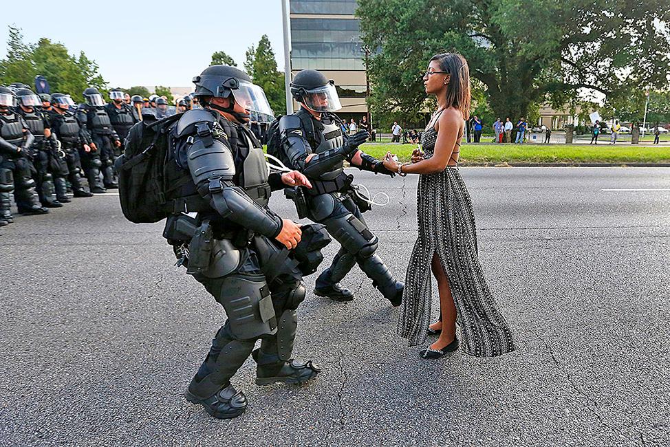 Beispielinhalt (Bild) WHAT DOES PEACE LOOK LIKE?