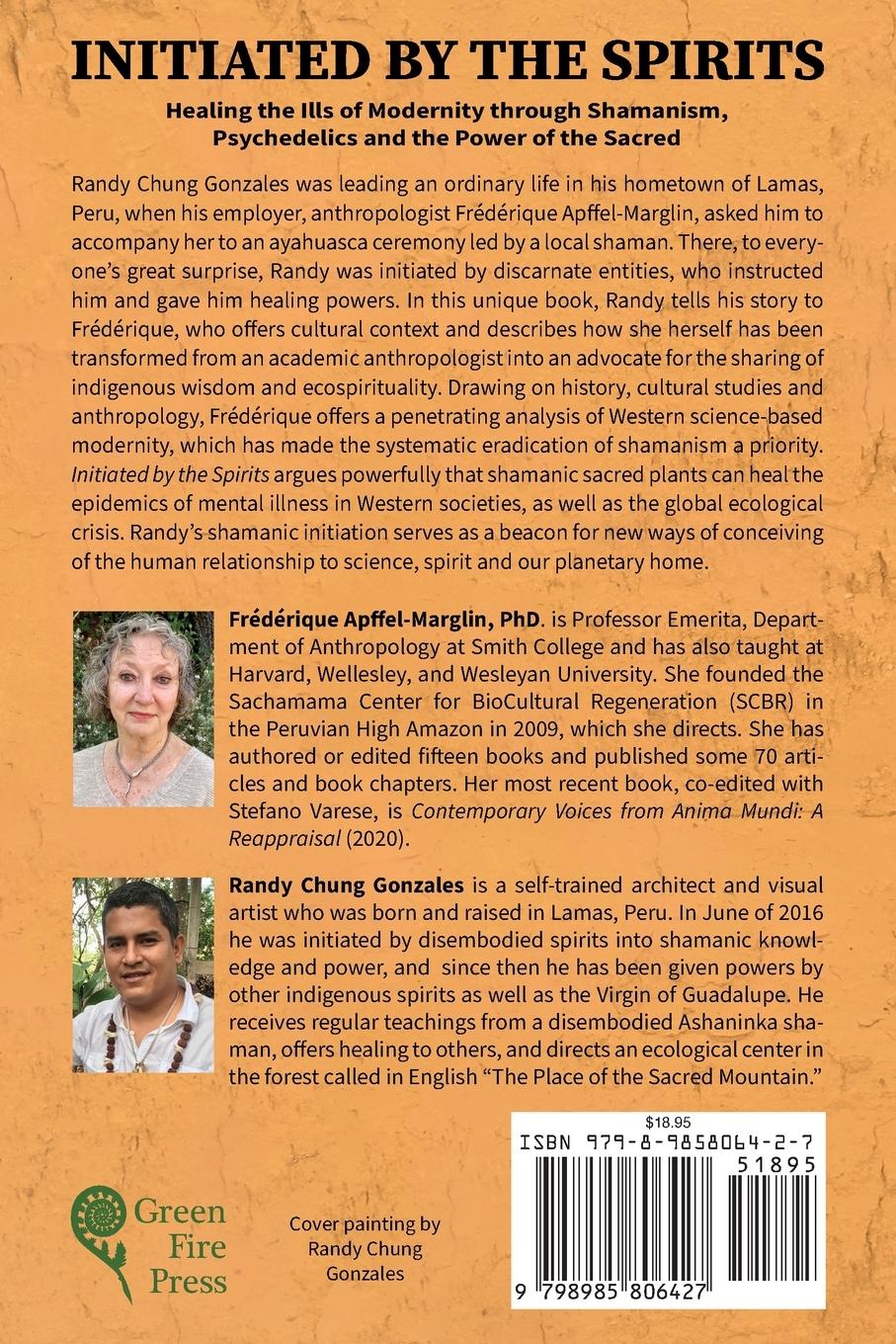 Rückseitencover Initiated by the Spirits