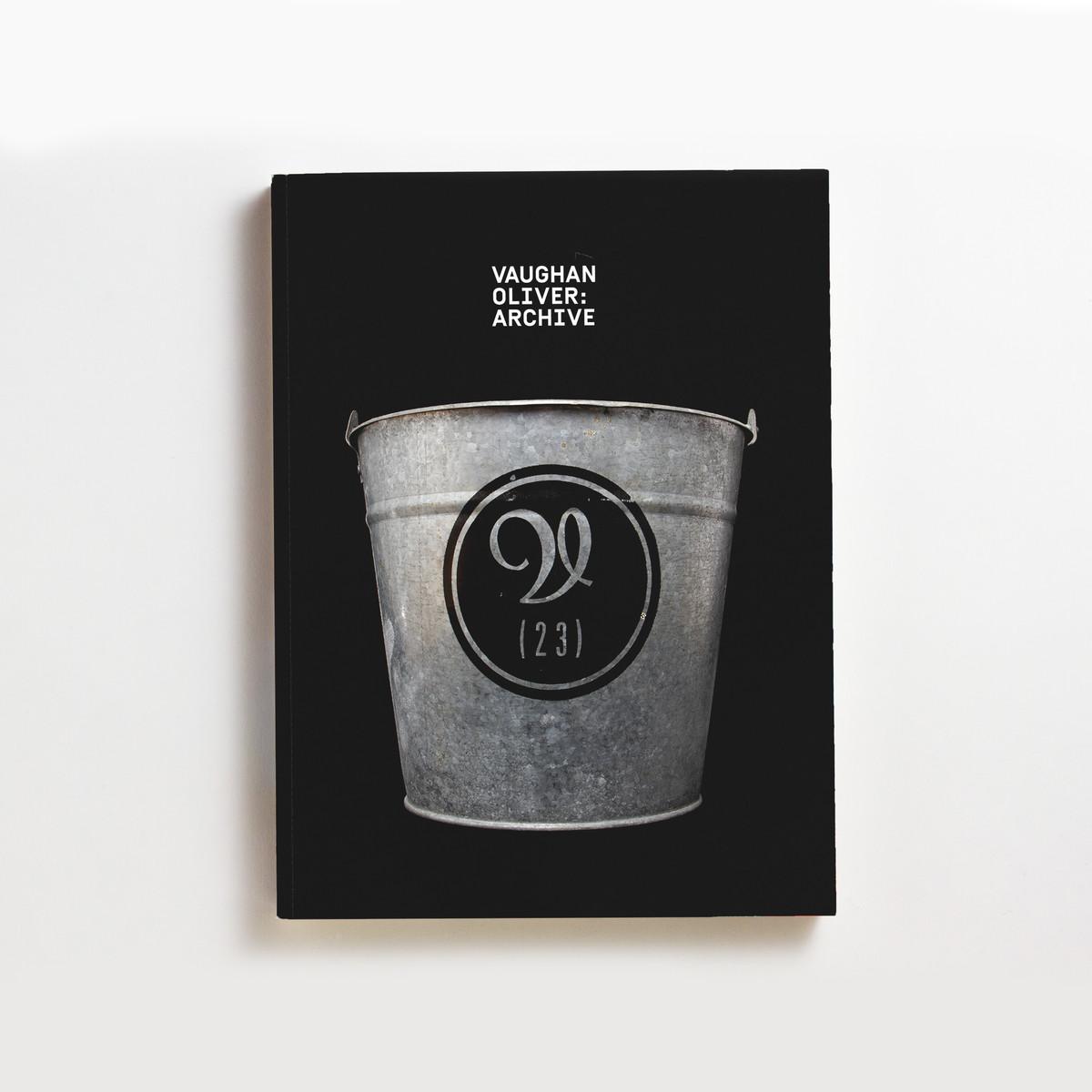 Vorderes Coverbild Vaughan Oliver: Archive