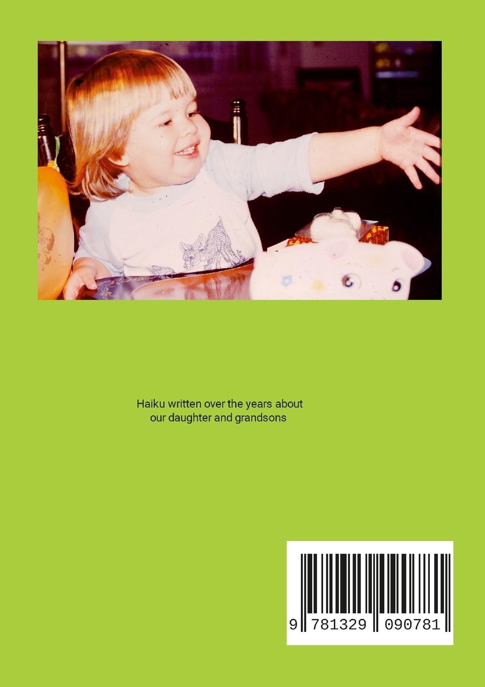 Rückseitencover Infant Hands