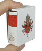 Vorderes Coverbild Enzyklika - Deus caritas est