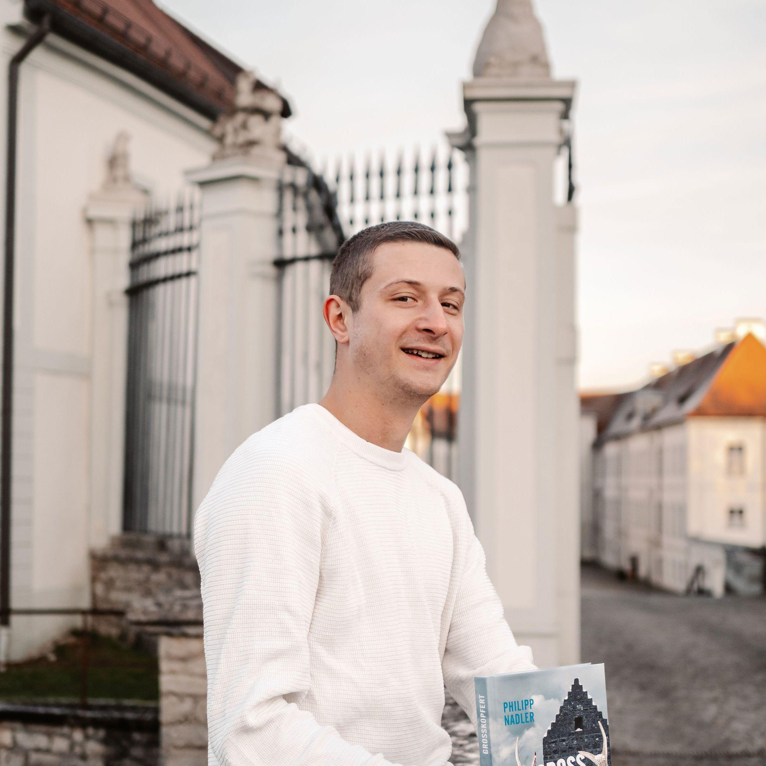 Autorenbild Eingekesselt.