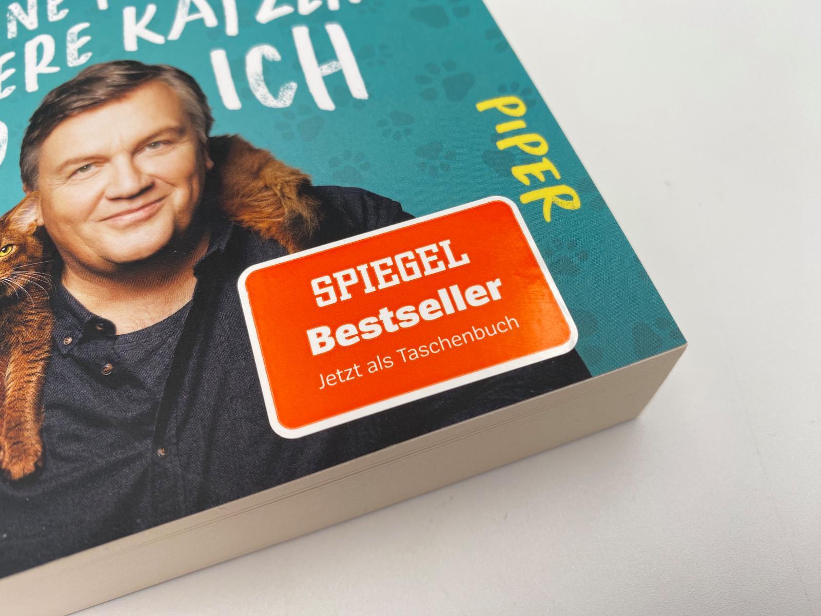 Beispielinhalt (Bild) Pfoten vom Tisch!