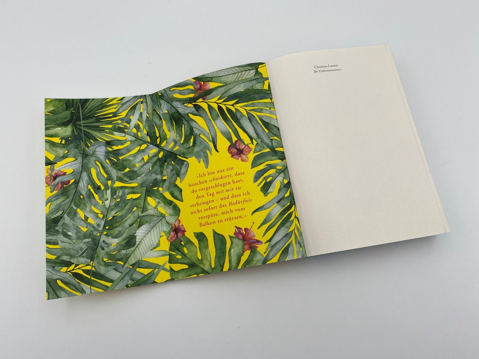 Beispielinhalt (Bild) The Unhoneymooners - Sie können sich nicht ausstehen und fliegen gemeinsam in die Flitterwochen